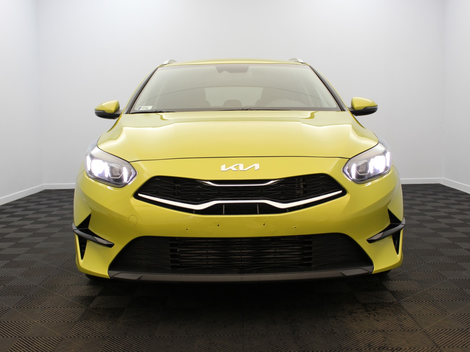 KIA - CEED SW MY21 - #181903 - 4
