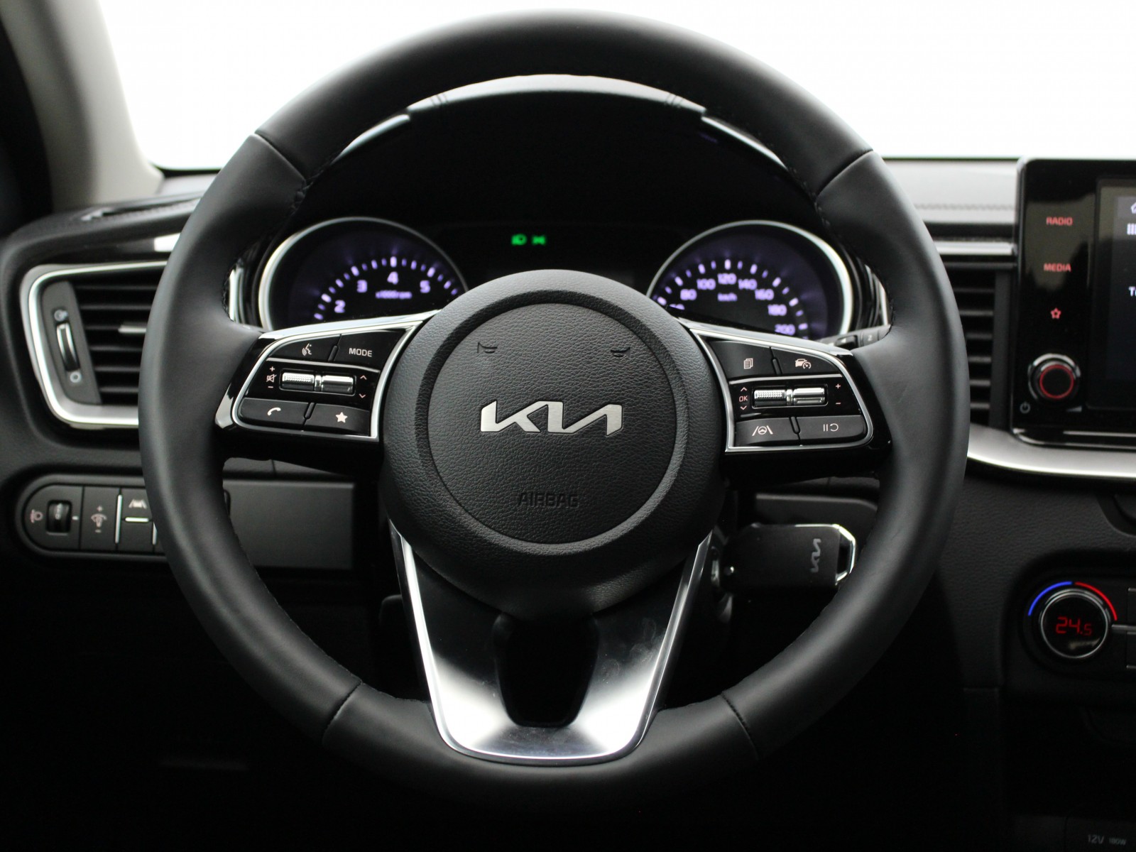 KIA - CEED SW MY21 - #181903 - 10