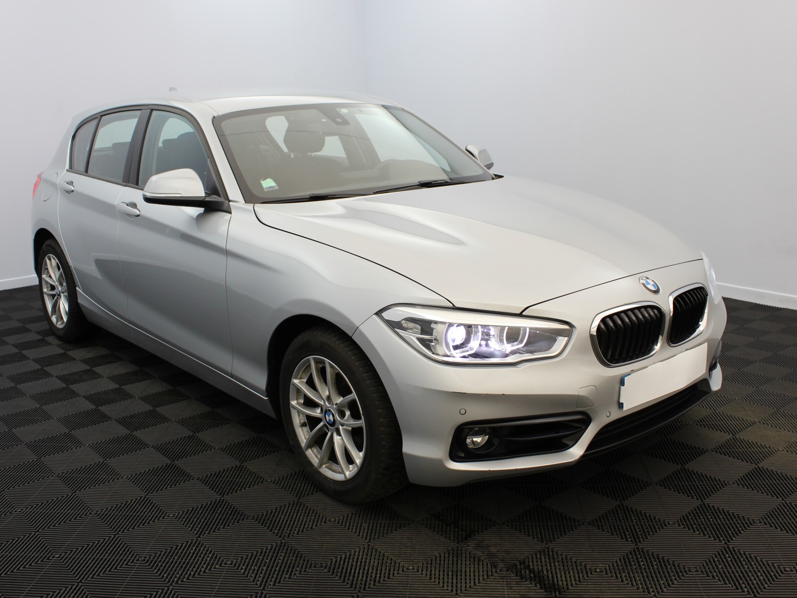 BMW - SERIE 1 F20 LCI2 - #181890 - 1