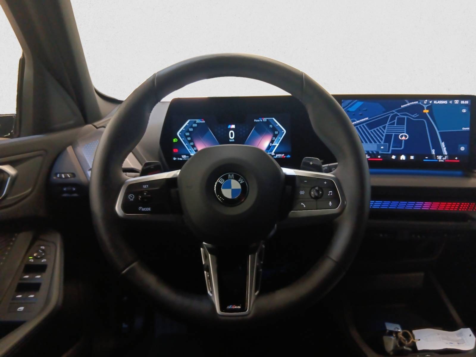 BMW - SERIE 1 F70 - #736860 - 10