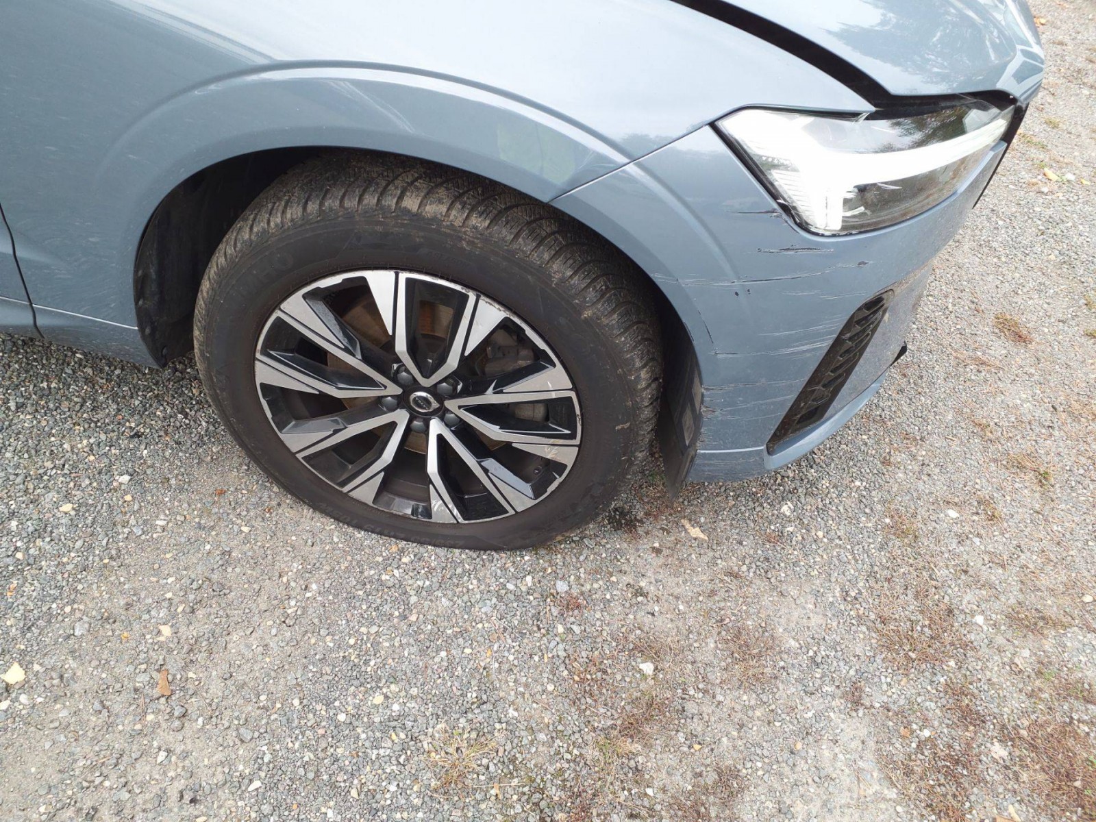 VOLVO - XC60 - #847570 - 18