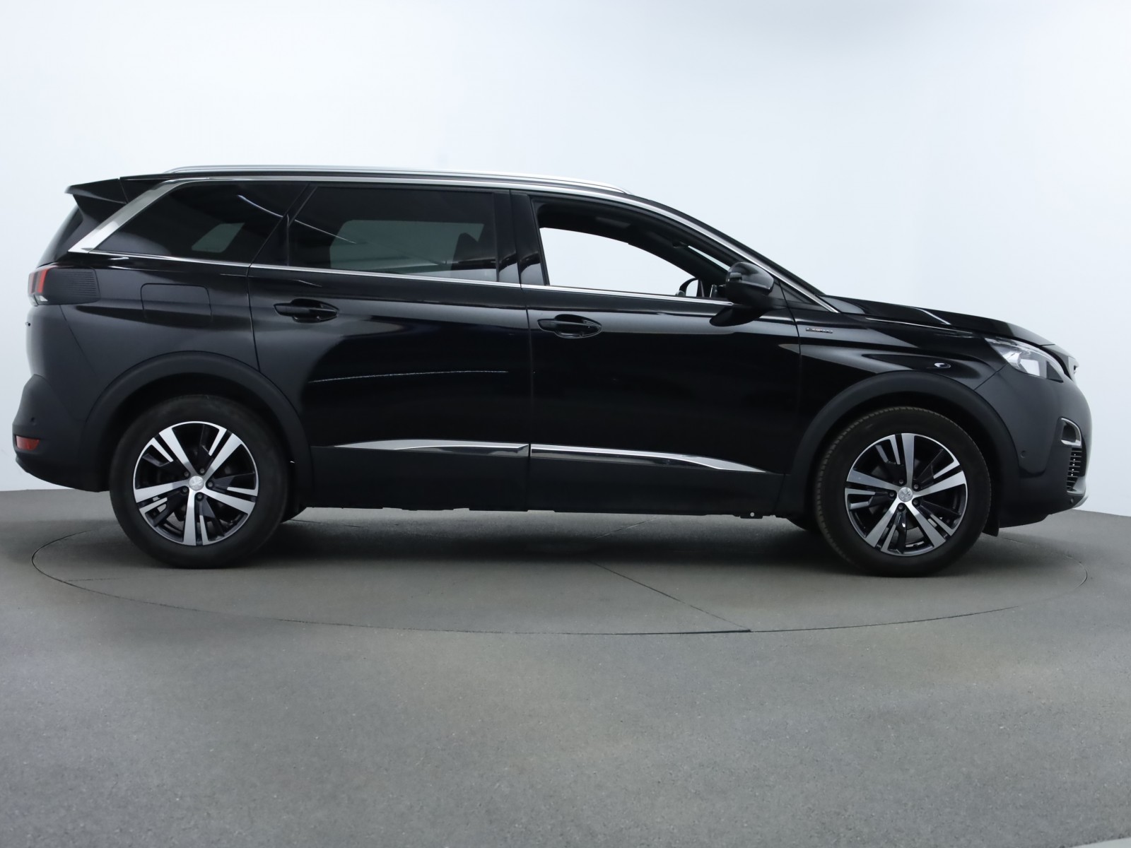 PEUGEOT - 5008 - #182078 - 4