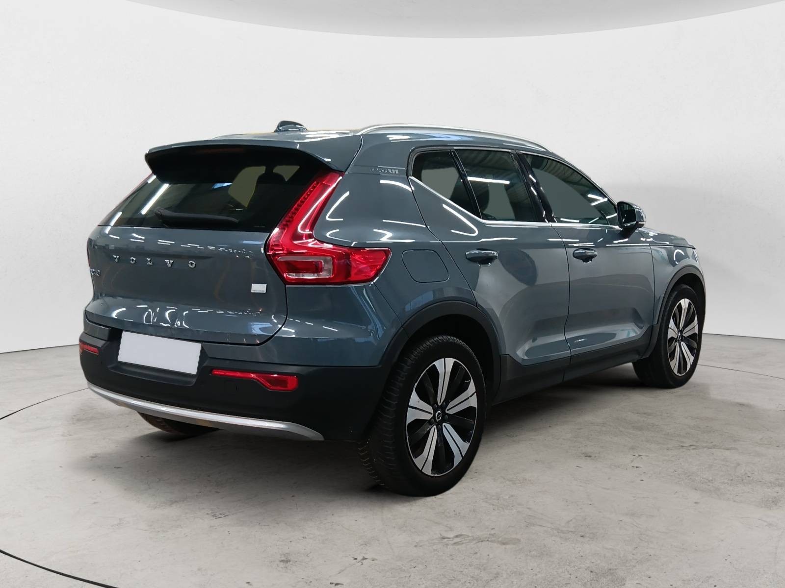 VOLVO - XC40 - #839918 - 3