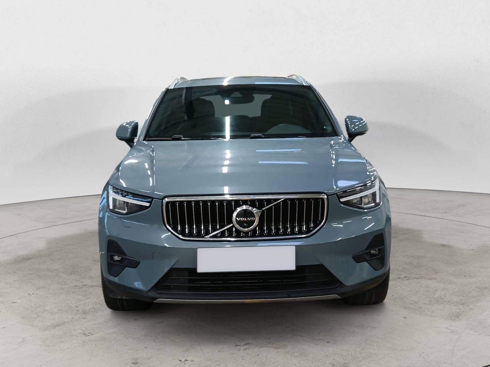 VOLVO - XC40 - #839918 - 4