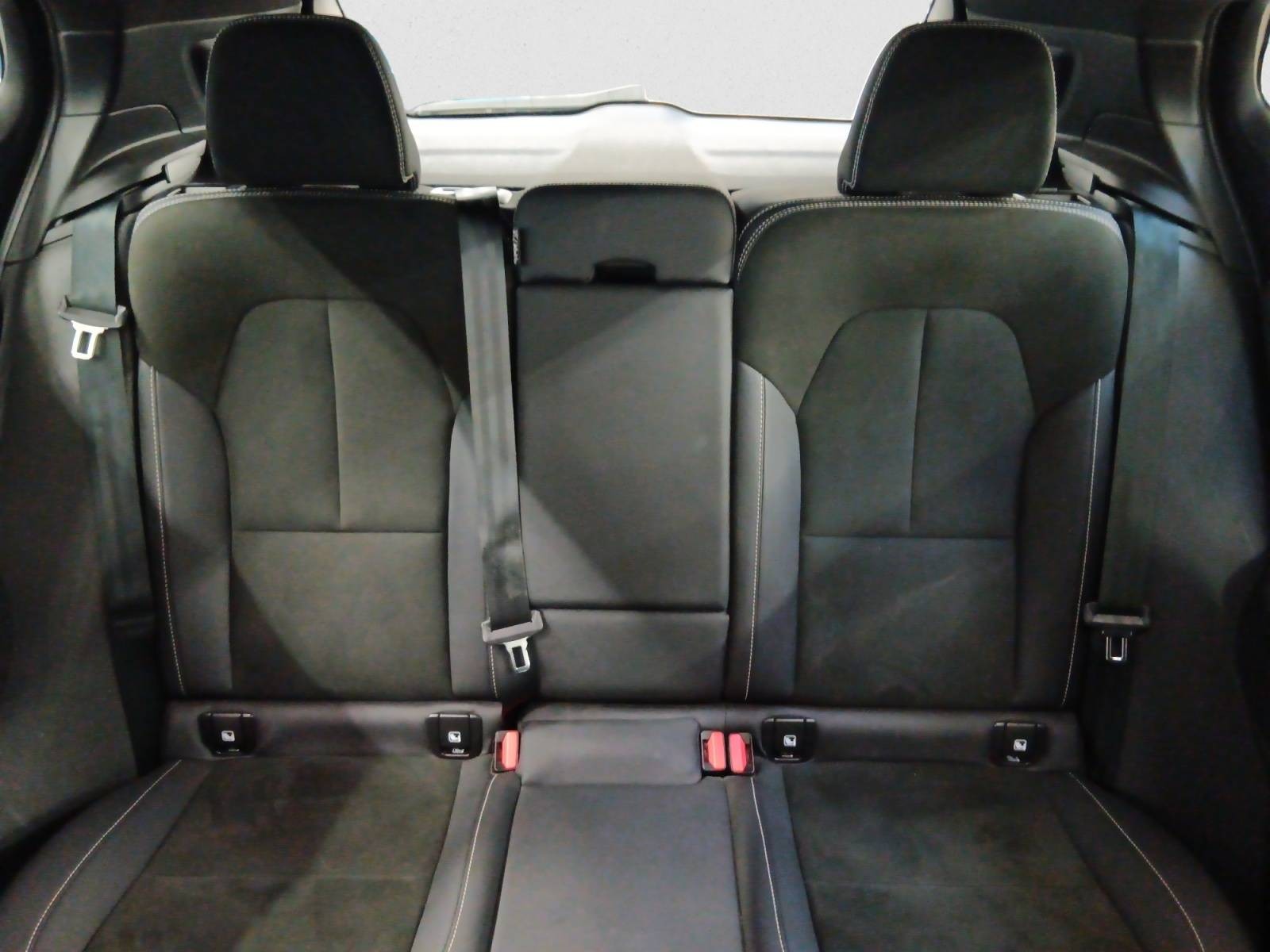 VOLVO - XC40 - #839918 - 8