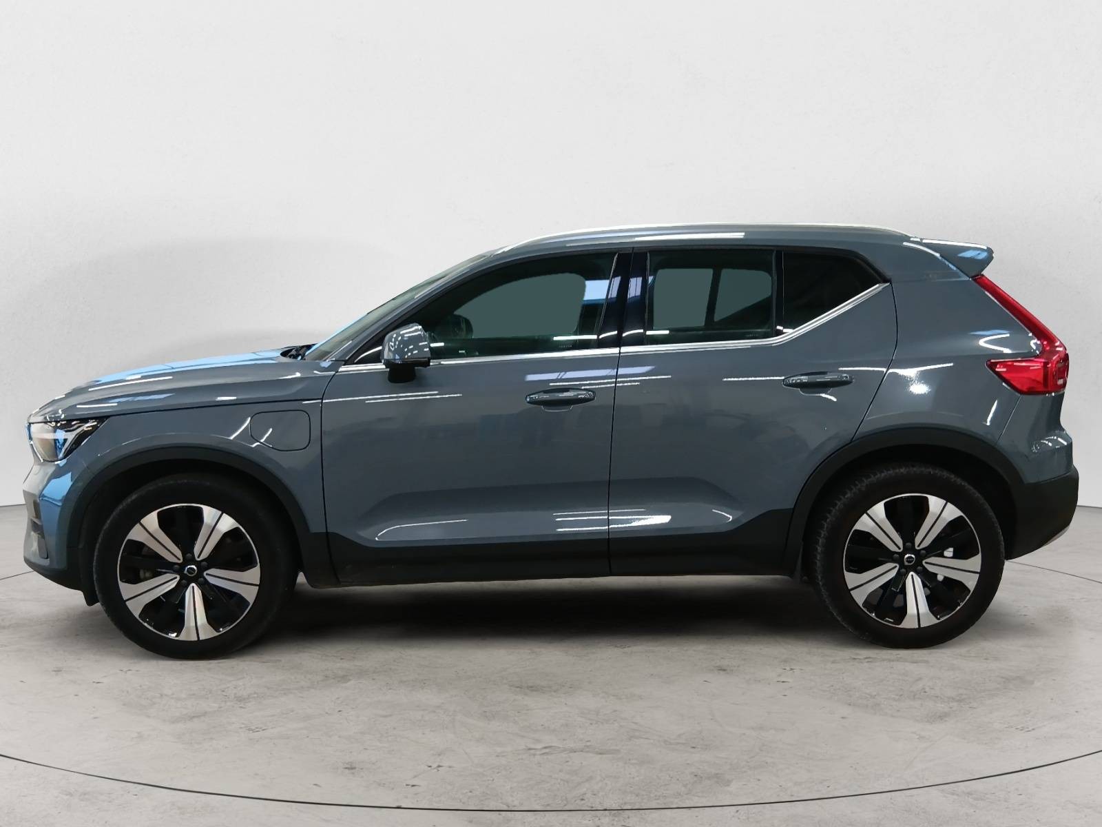 VOLVO - XC40 - #839918 - 16