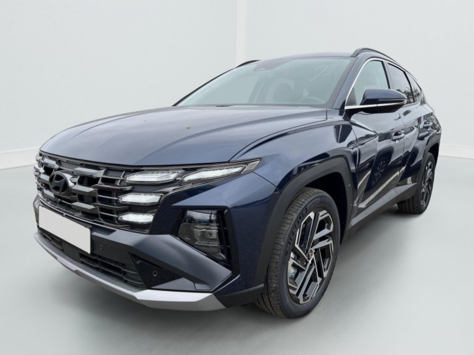 HYUNDAI - Tucson - #845670 - 0