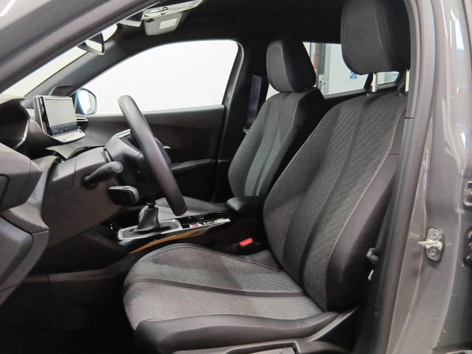 PEUGEOT - 2008 - #847723 - 11