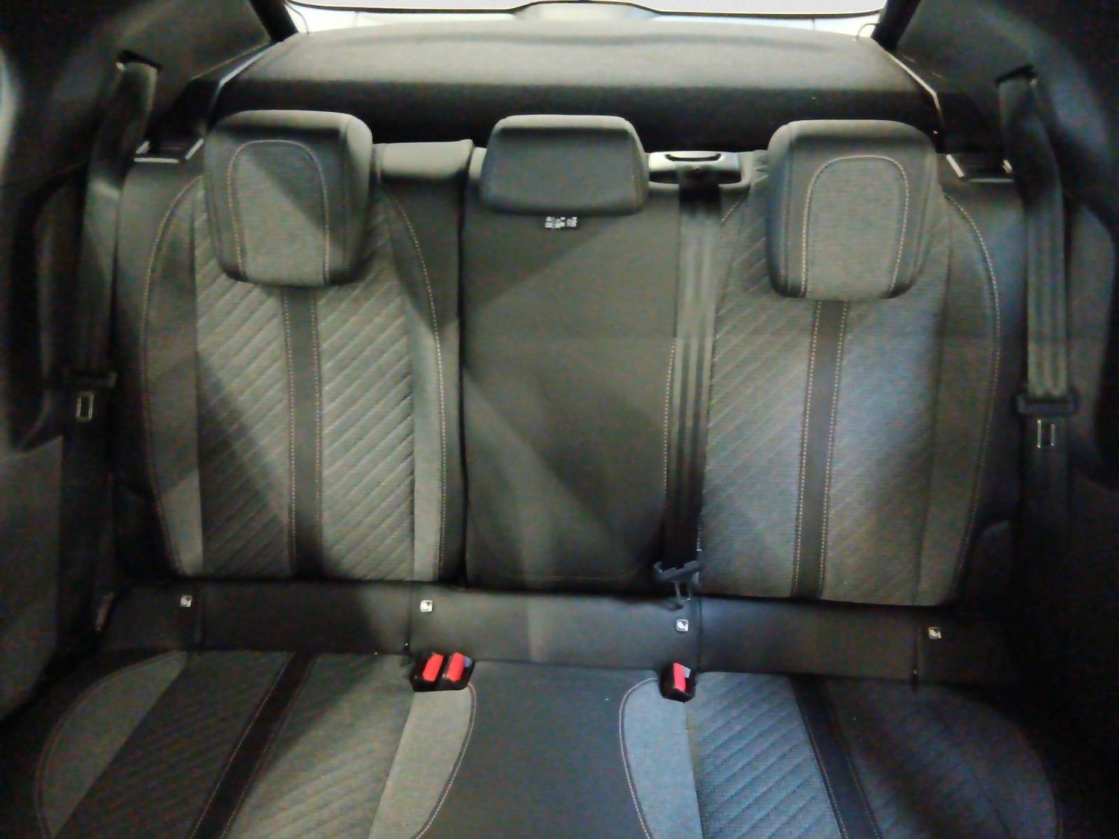 PEUGEOT - 2008 - #843924 - 8