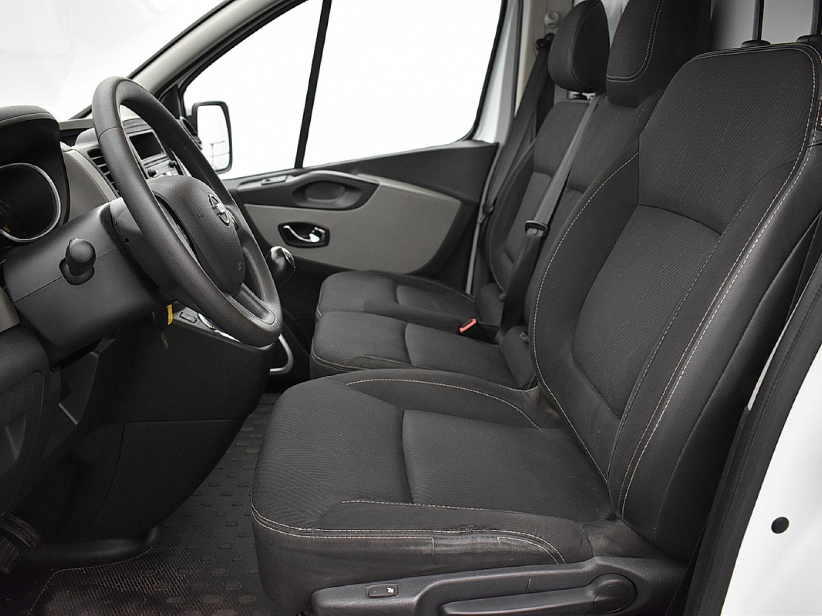 NISSAN - NV300 FOURGON - #181832 - 7