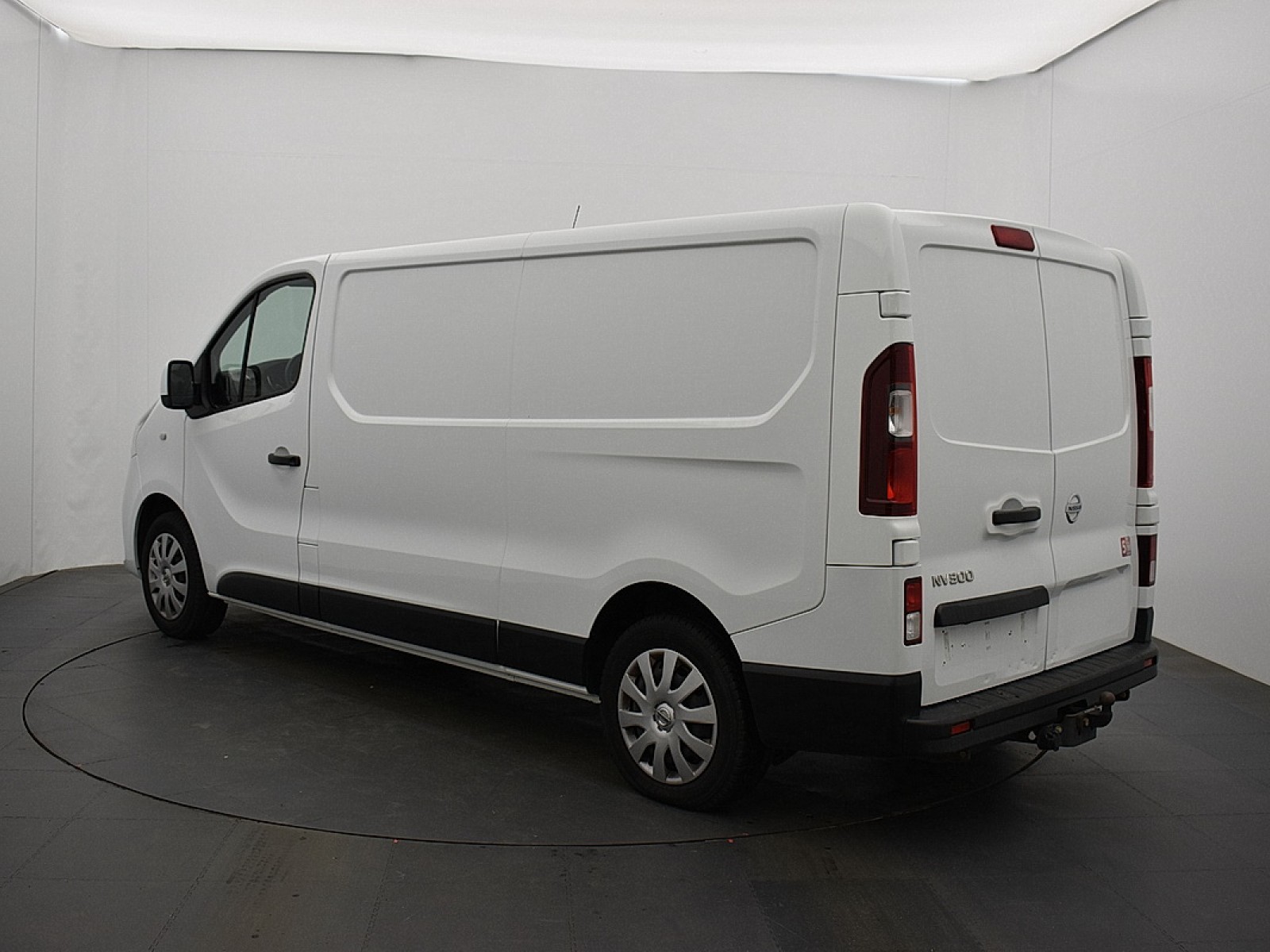 NISSAN - NV300 FOURGON - #181832 - 2