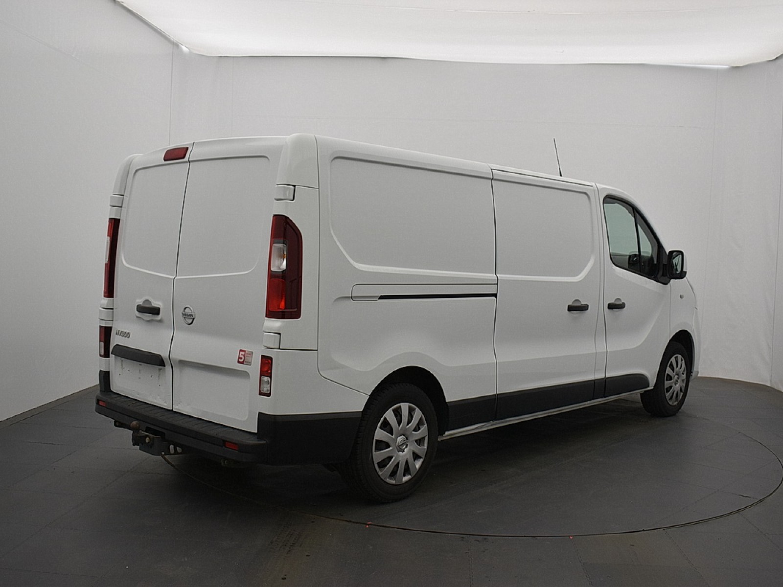 NISSAN - NV300 FOURGON - #181832 - 3