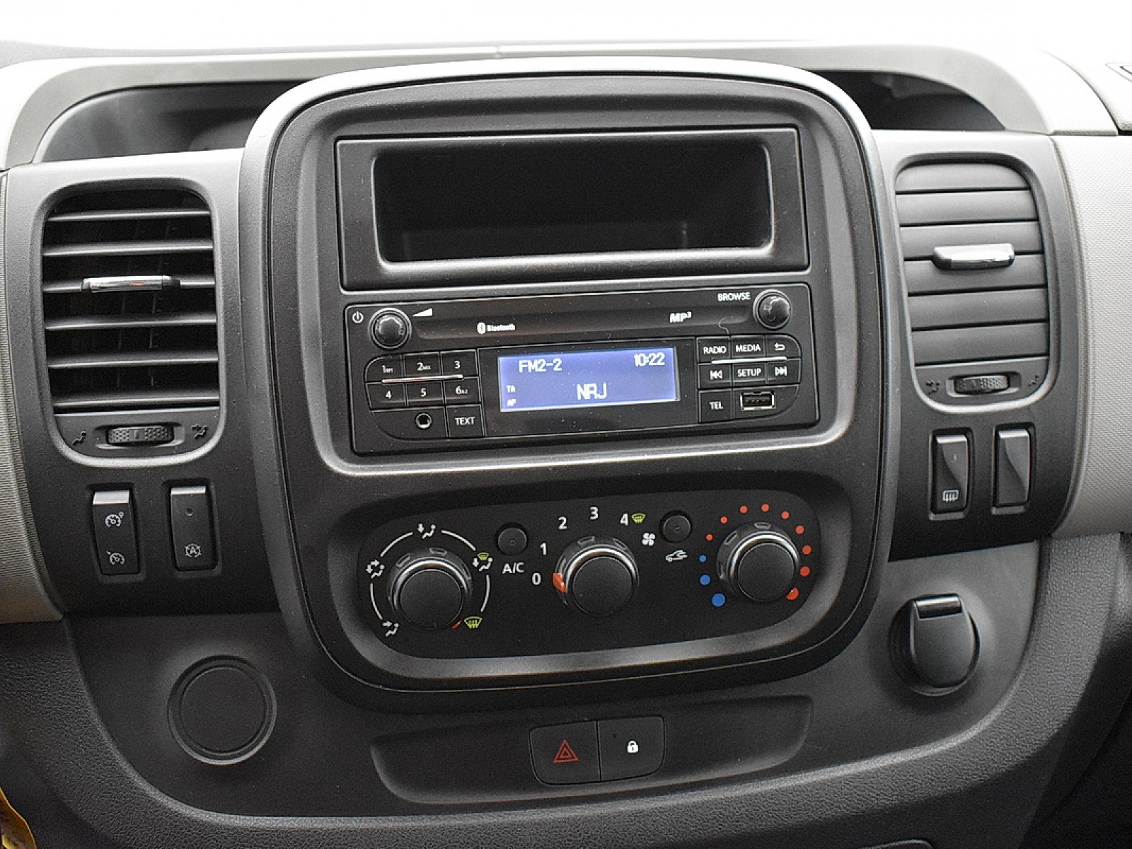 NISSAN - NV300 FOURGON - #181832 - 11