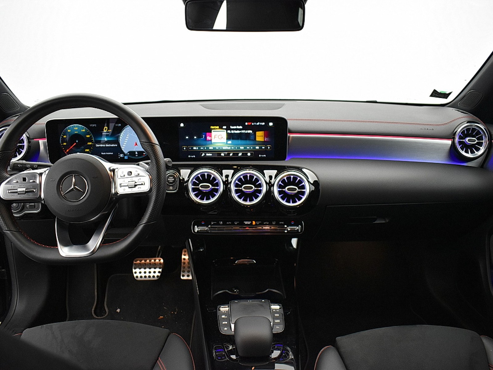 MERCEDES - CLA SHOOTING BRAKE - #181753 - 14