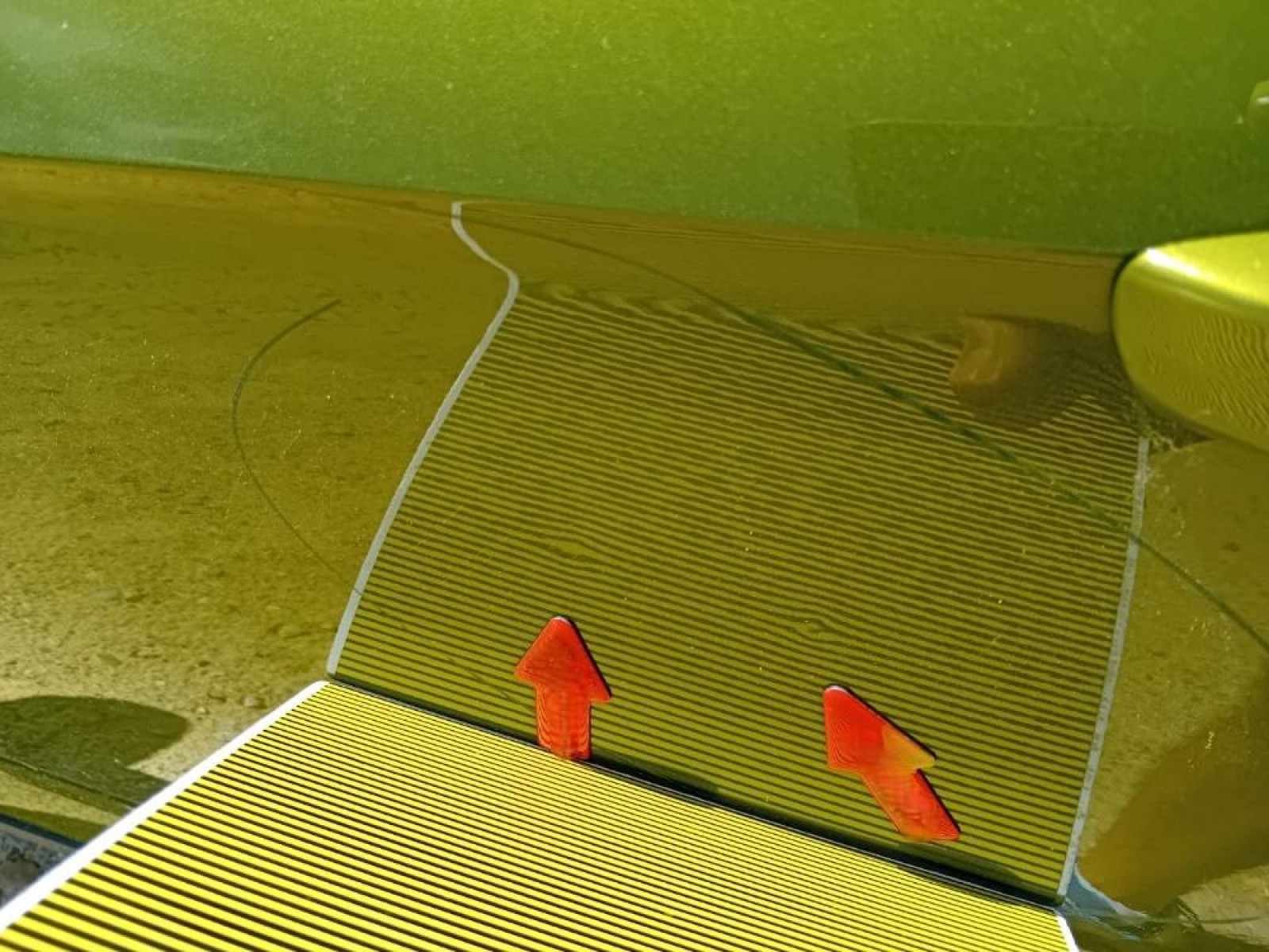 VOLKSWAGEN - TAIGO - #848144 - 18