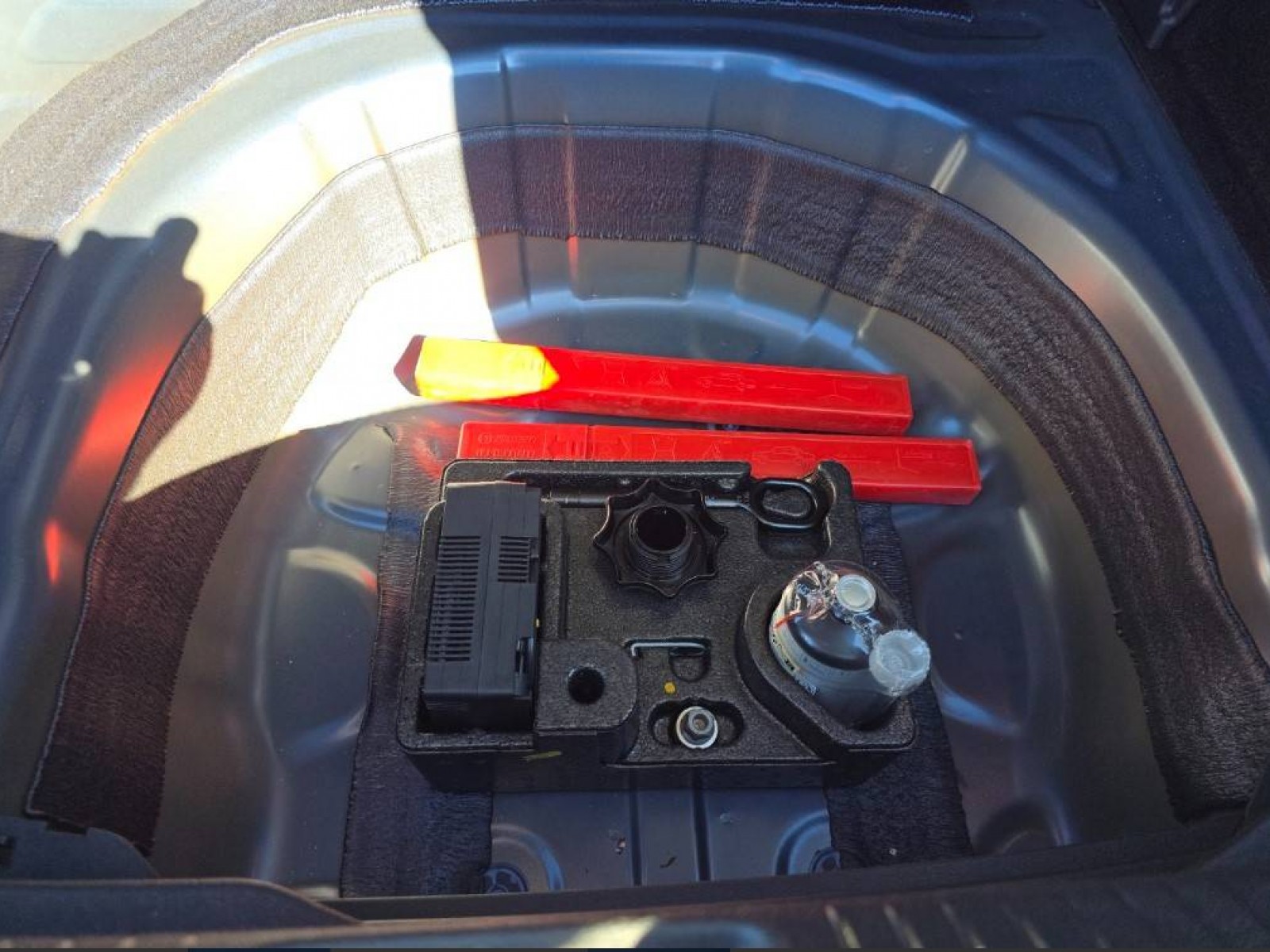 VOLKSWAGEN - TAIGO - #848170 - 15