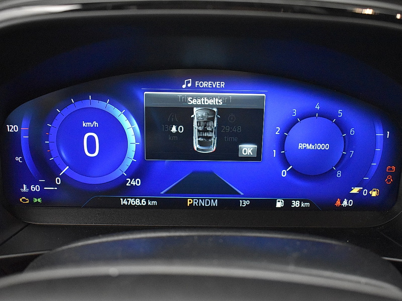 FORD - FOCUS SW - #177415 - 12