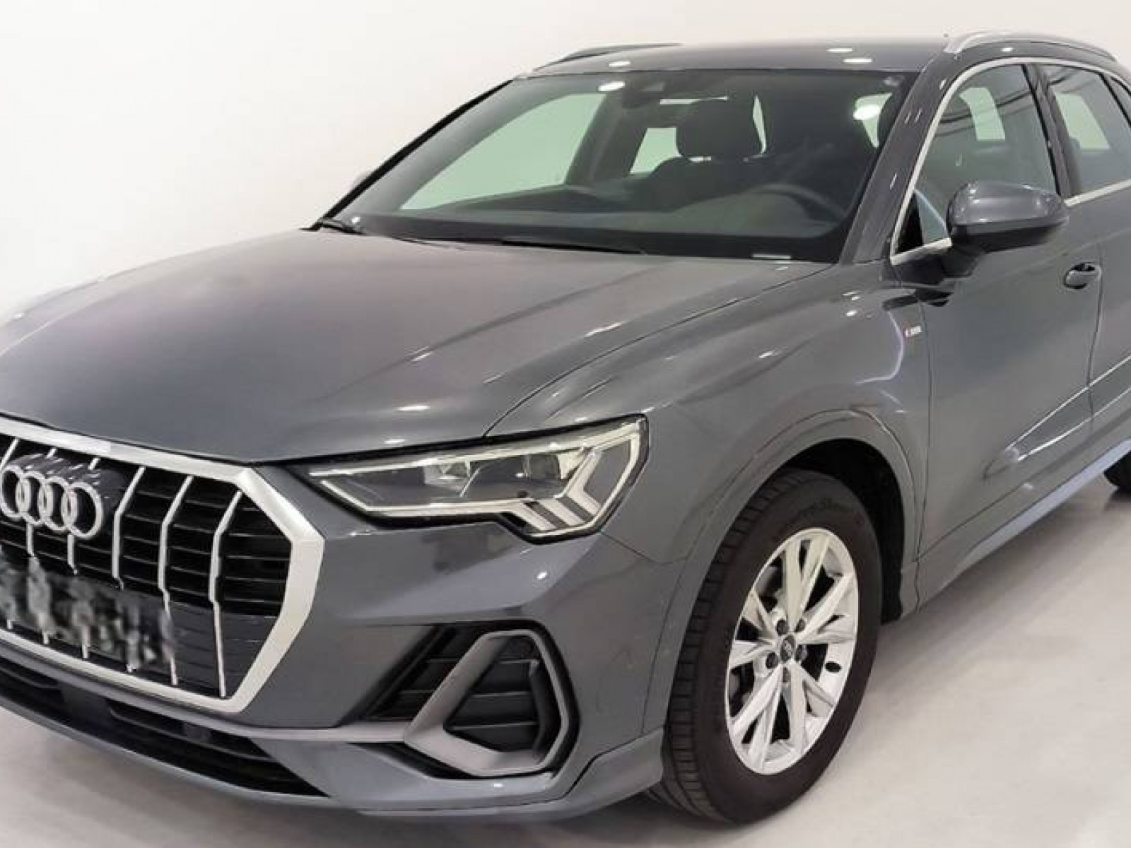 AUDI - Q3 - #848167 - 0