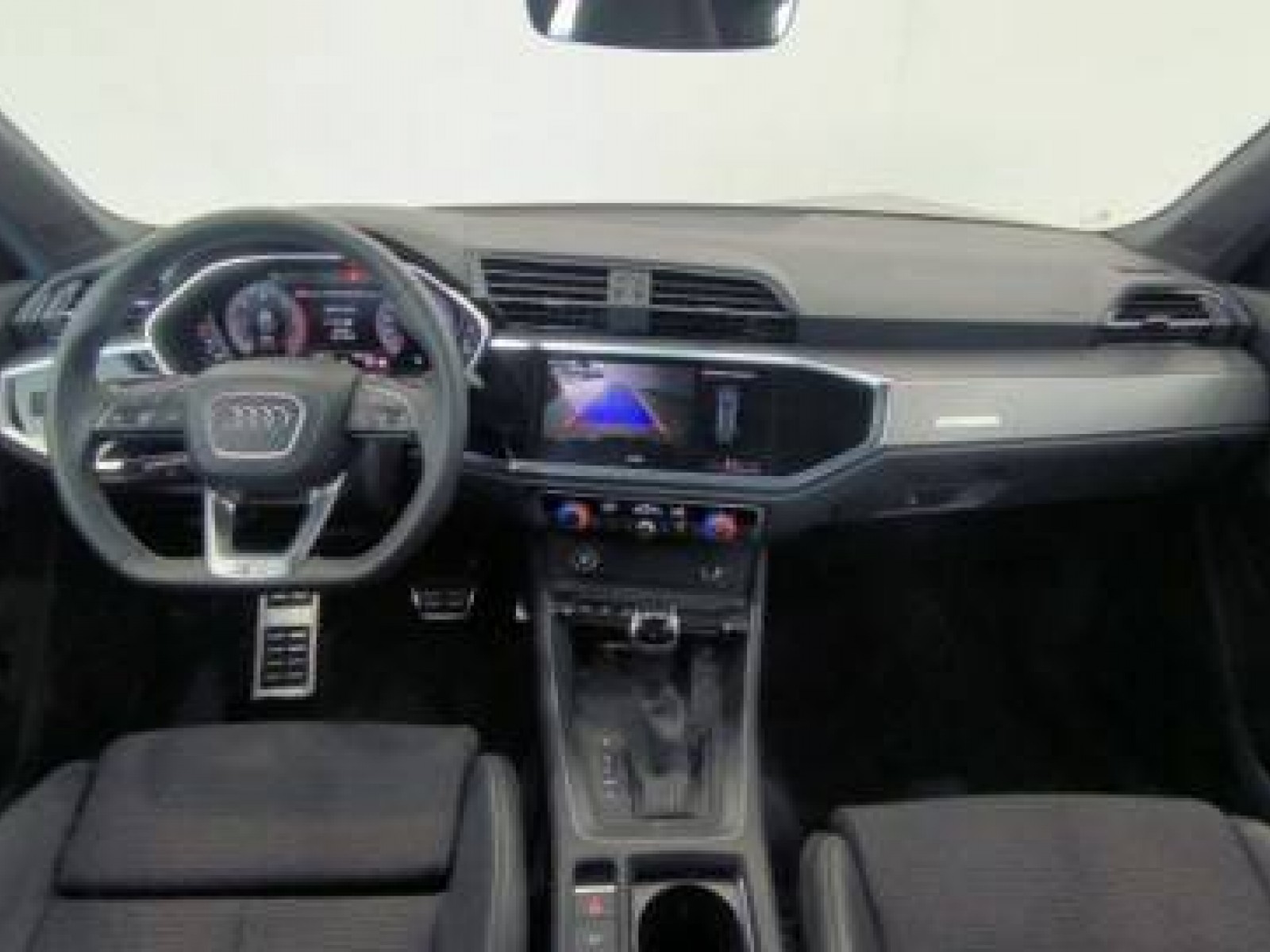 AUDI - Q3 - #848167 - 3