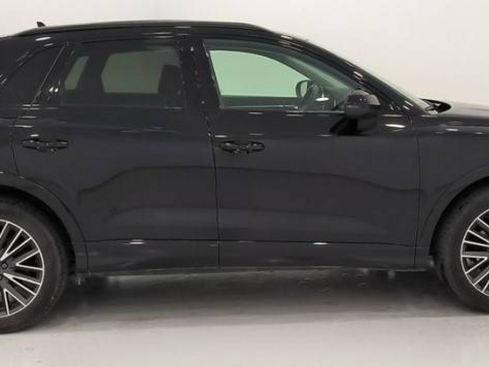 AUDI - Q3 - #848241 - 3