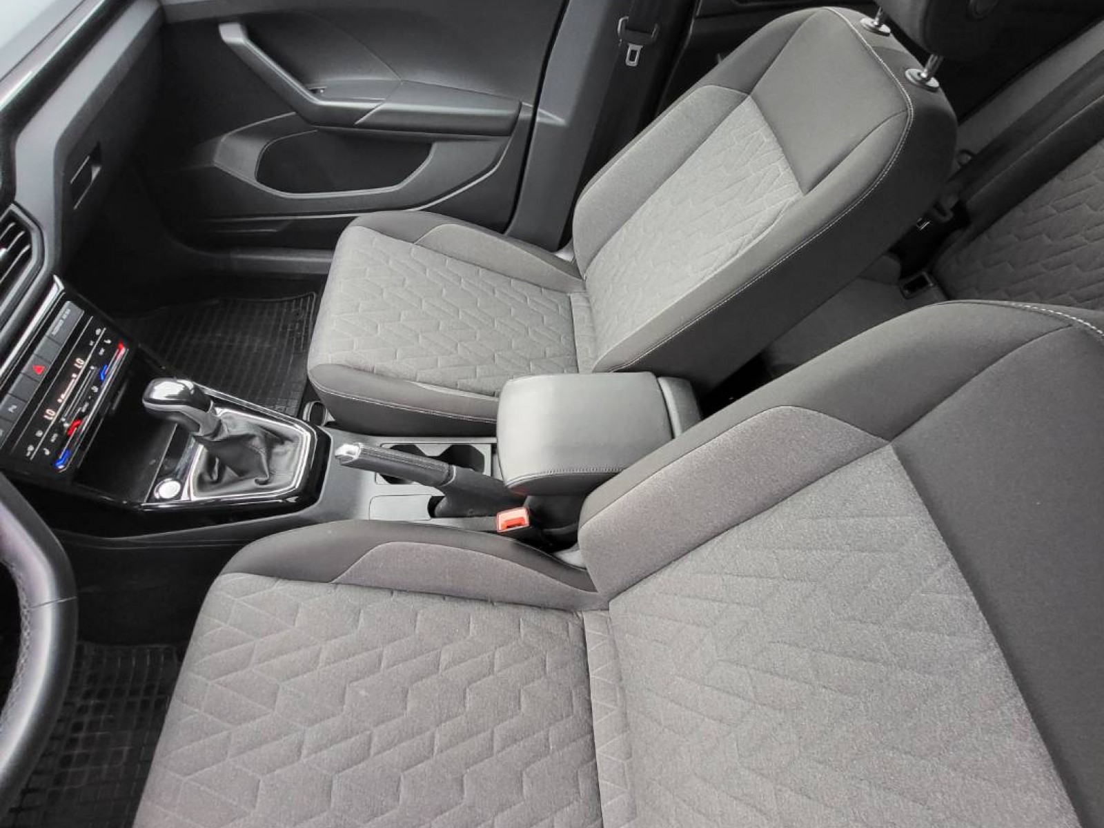 VOLKSWAGEN - T-CROSS - #843559 - 4