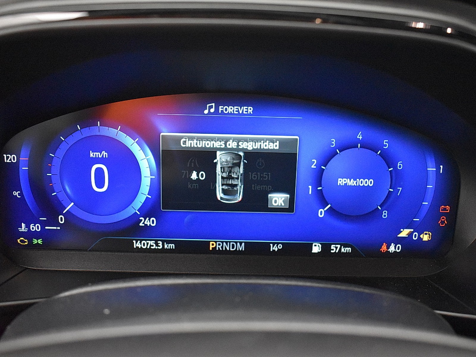 FORD - FOCUS SW - #177390 - 12