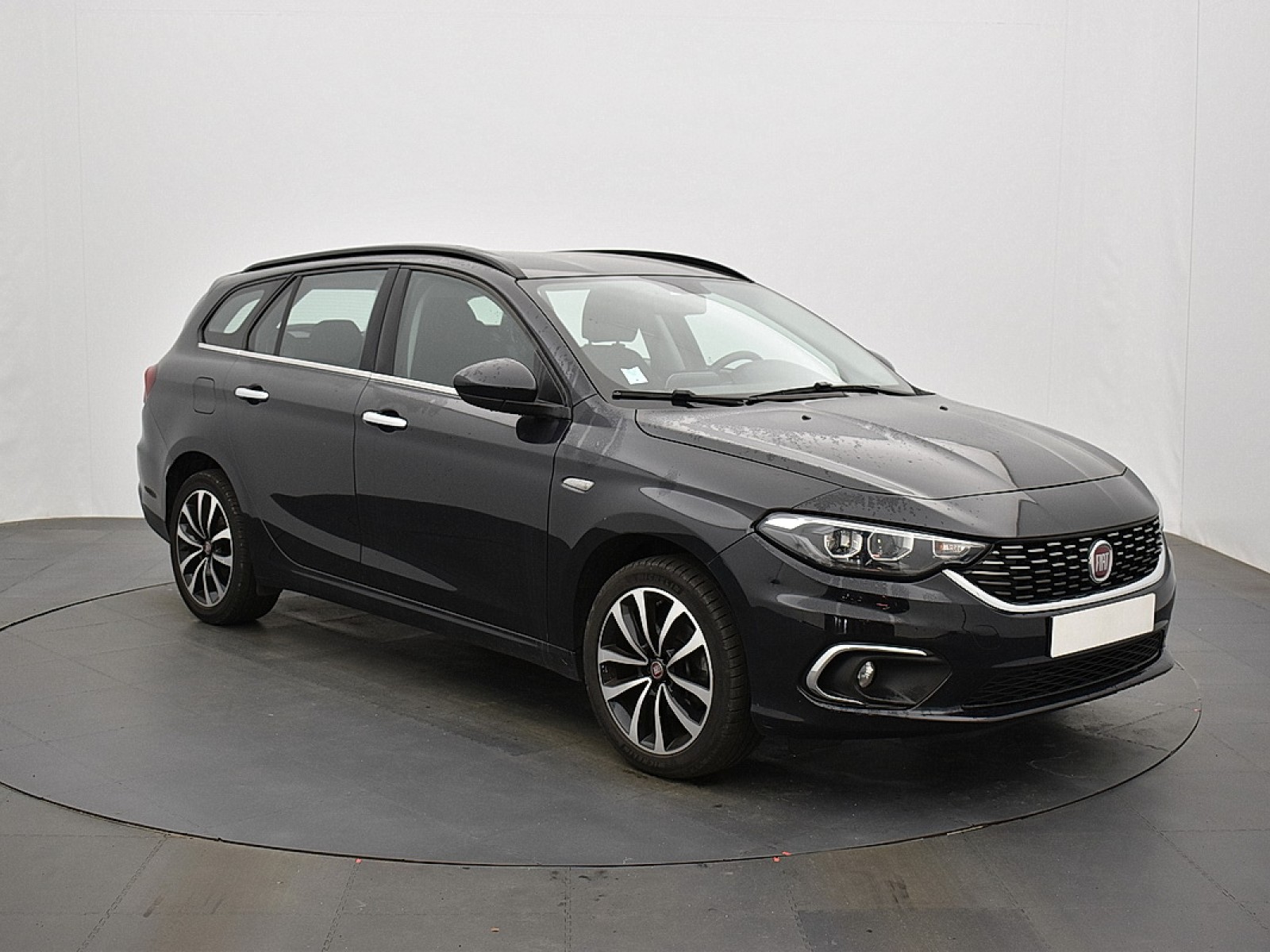 FIAT - TIPO STATION WAGON MY19 E6D - #181917 - 1