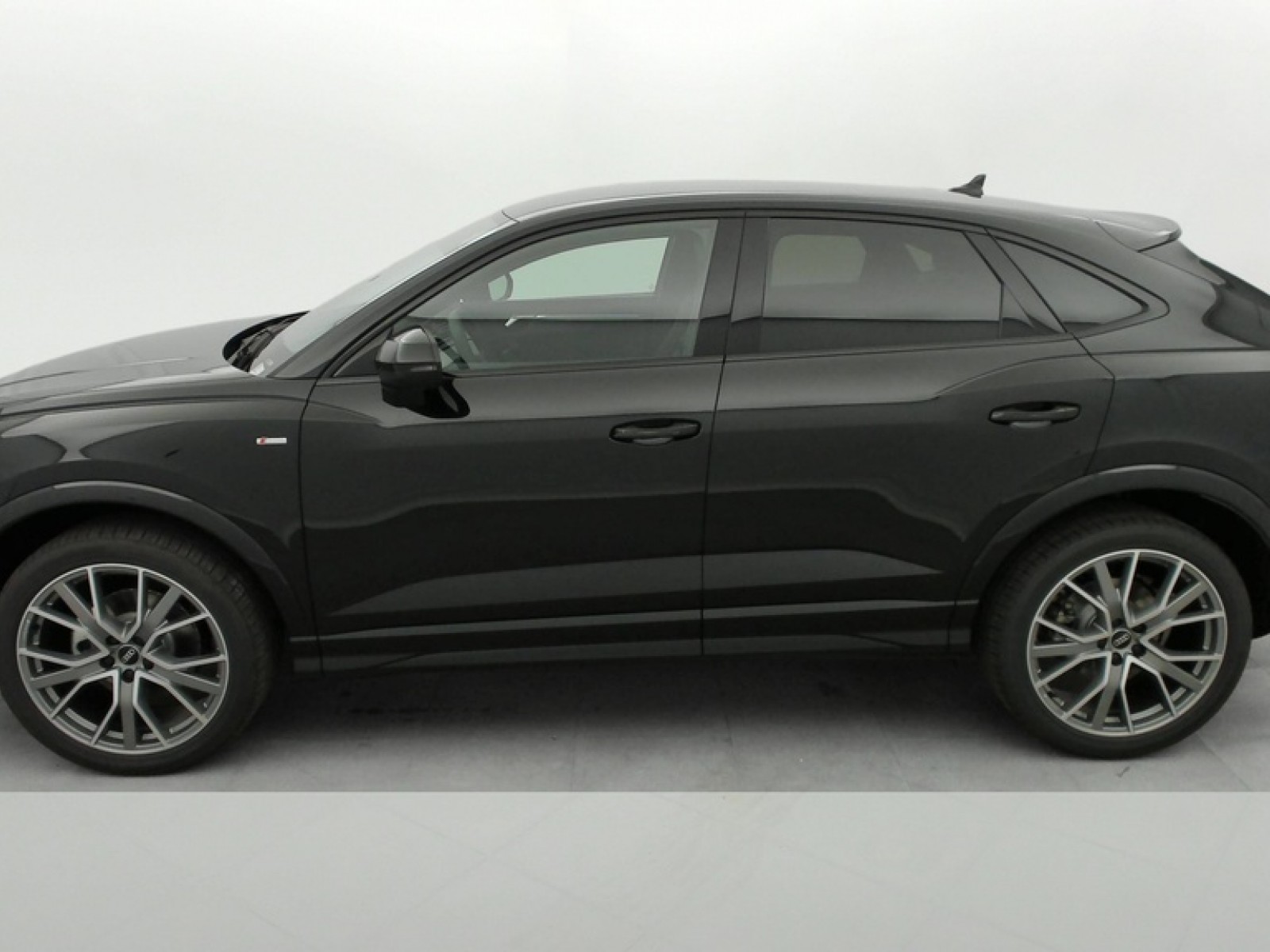 AUDI - Q3 Sportback - #847798 - 6