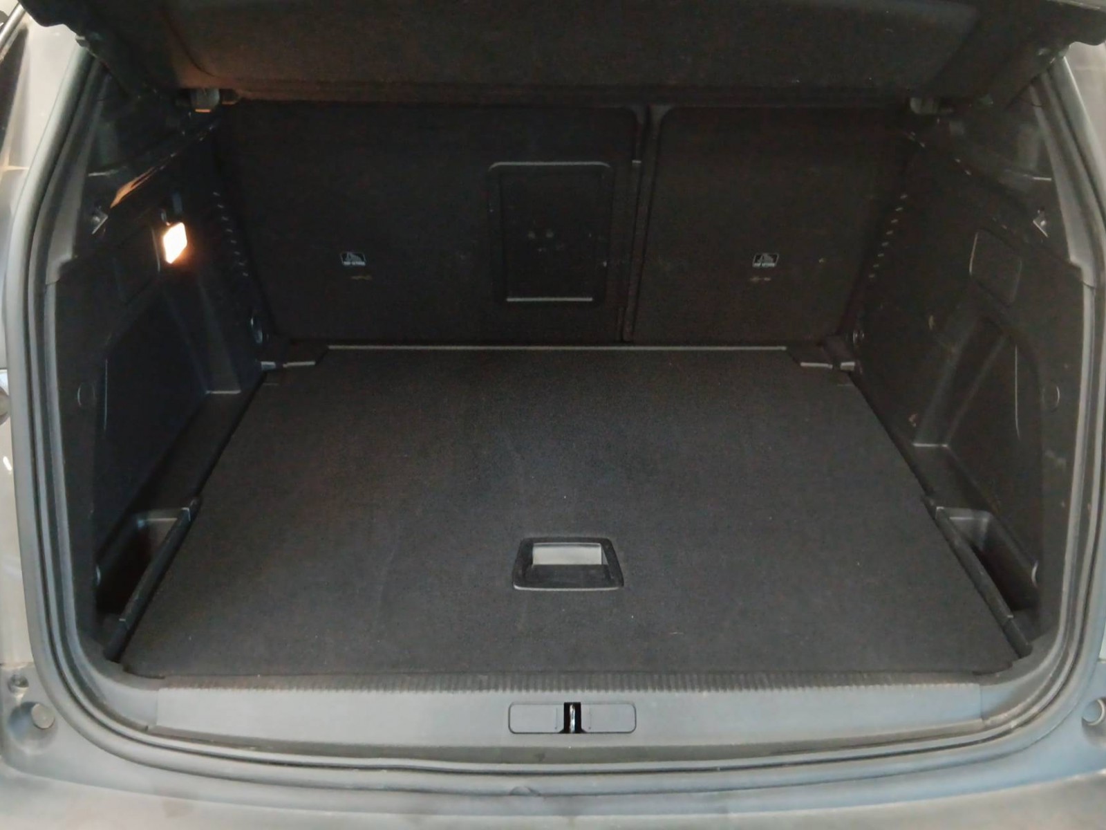 PEUGEOT - 3008 - #848872 - 13