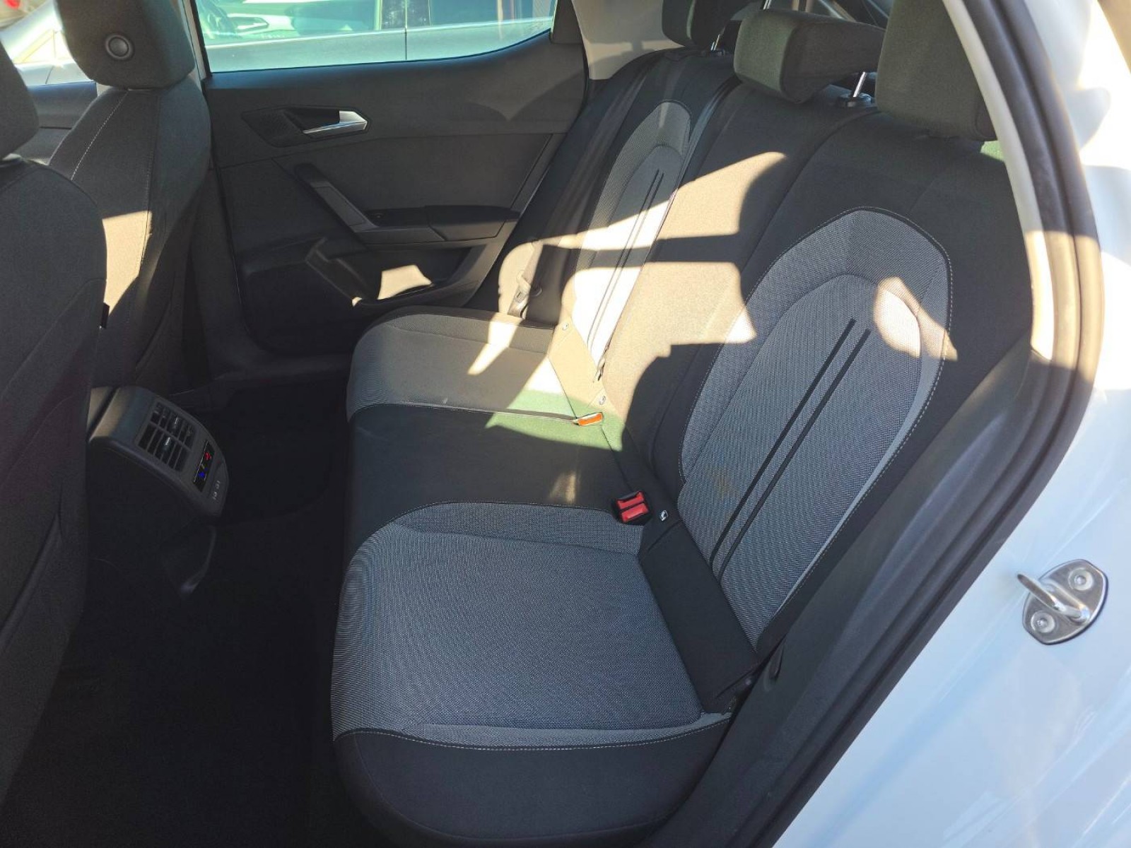 SEAT - LEON - #848995 - 5