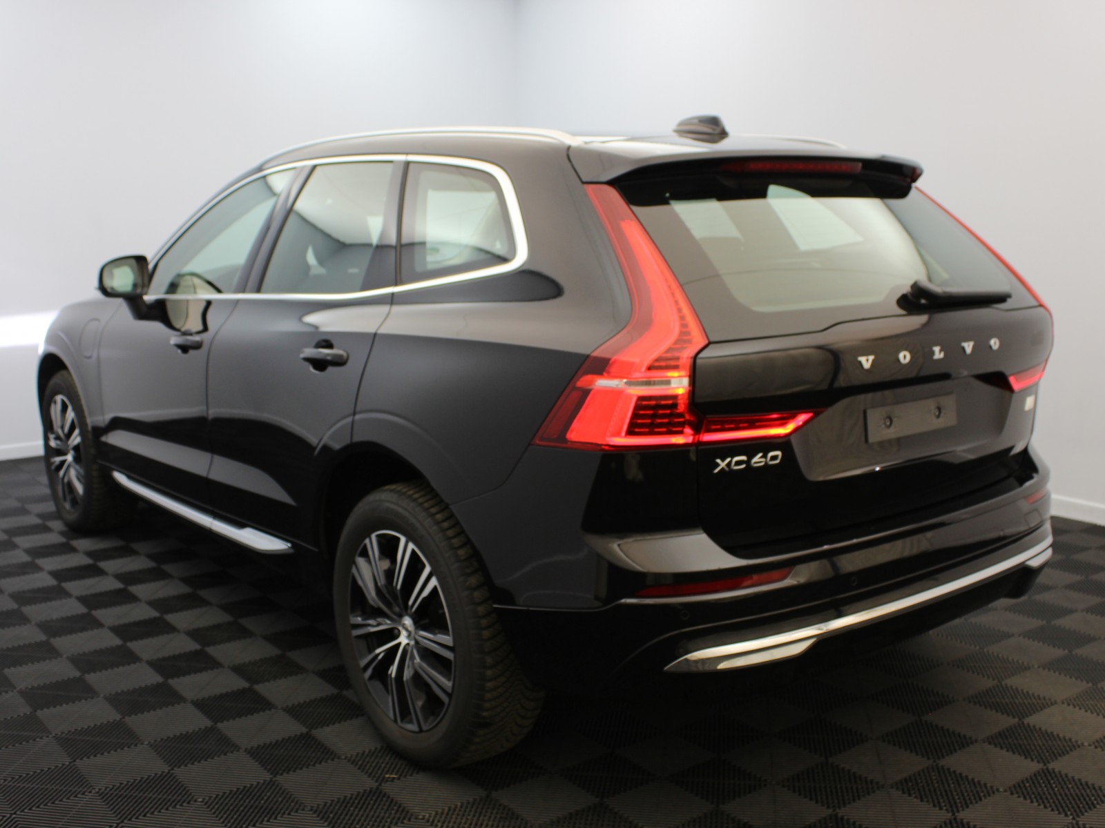 VOLVO - XC60 - #182083 - 3