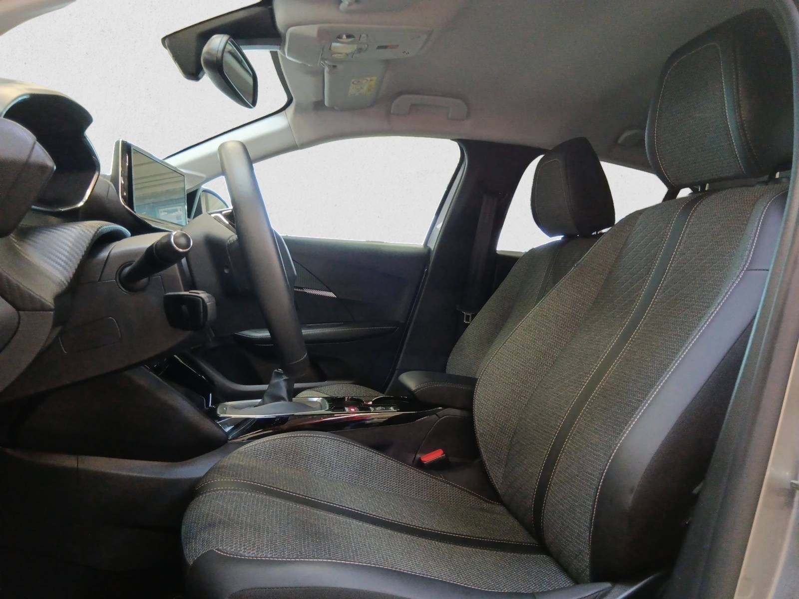 PEUGEOT - 208 - #845962 - 7