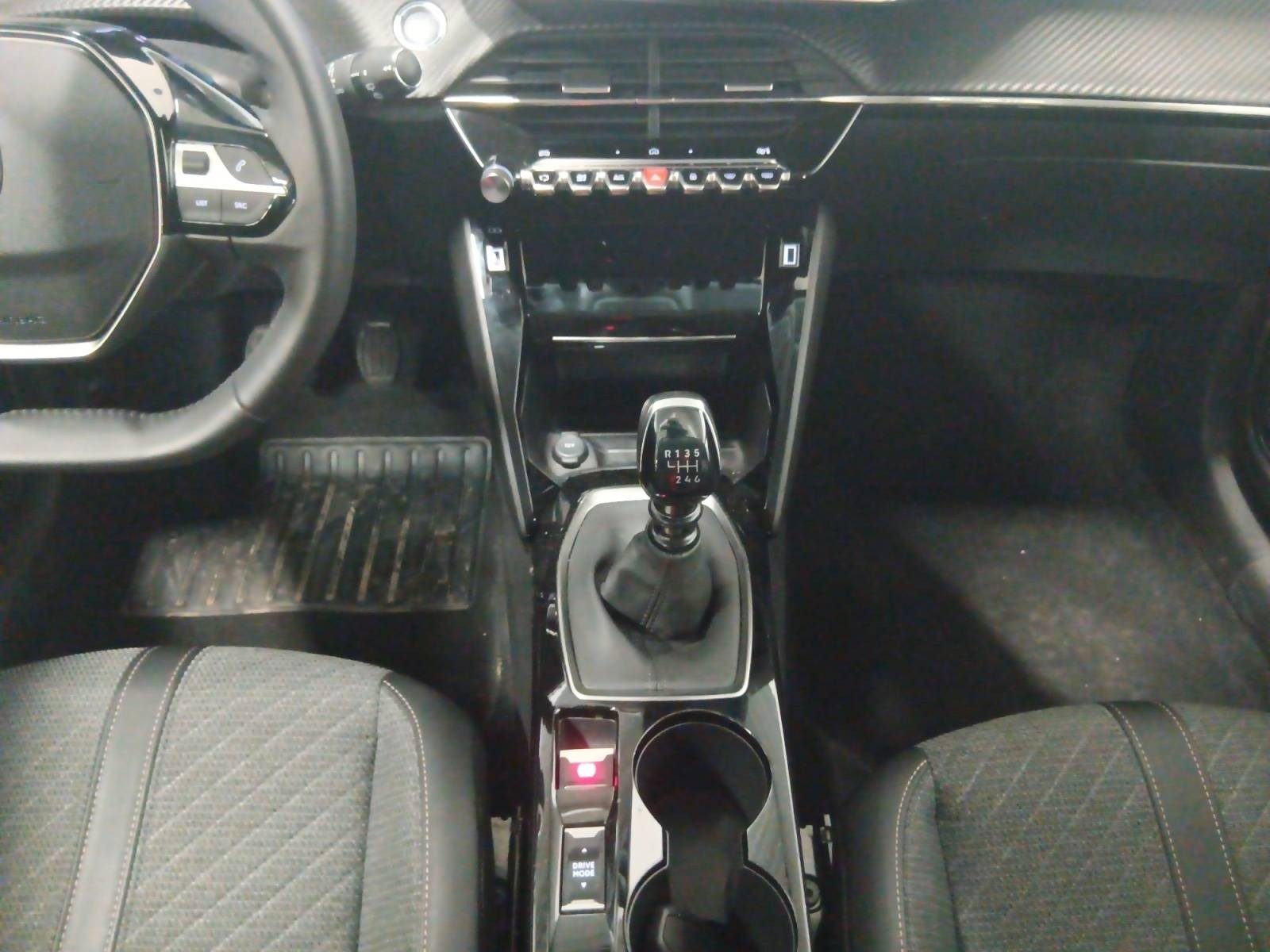 PEUGEOT - 208 - #845962 - 14