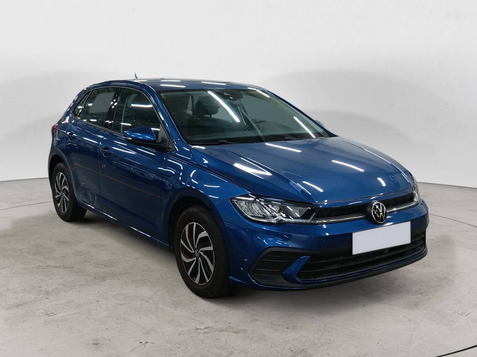 VOLKSWAGEN - POLO - #842755 - 6