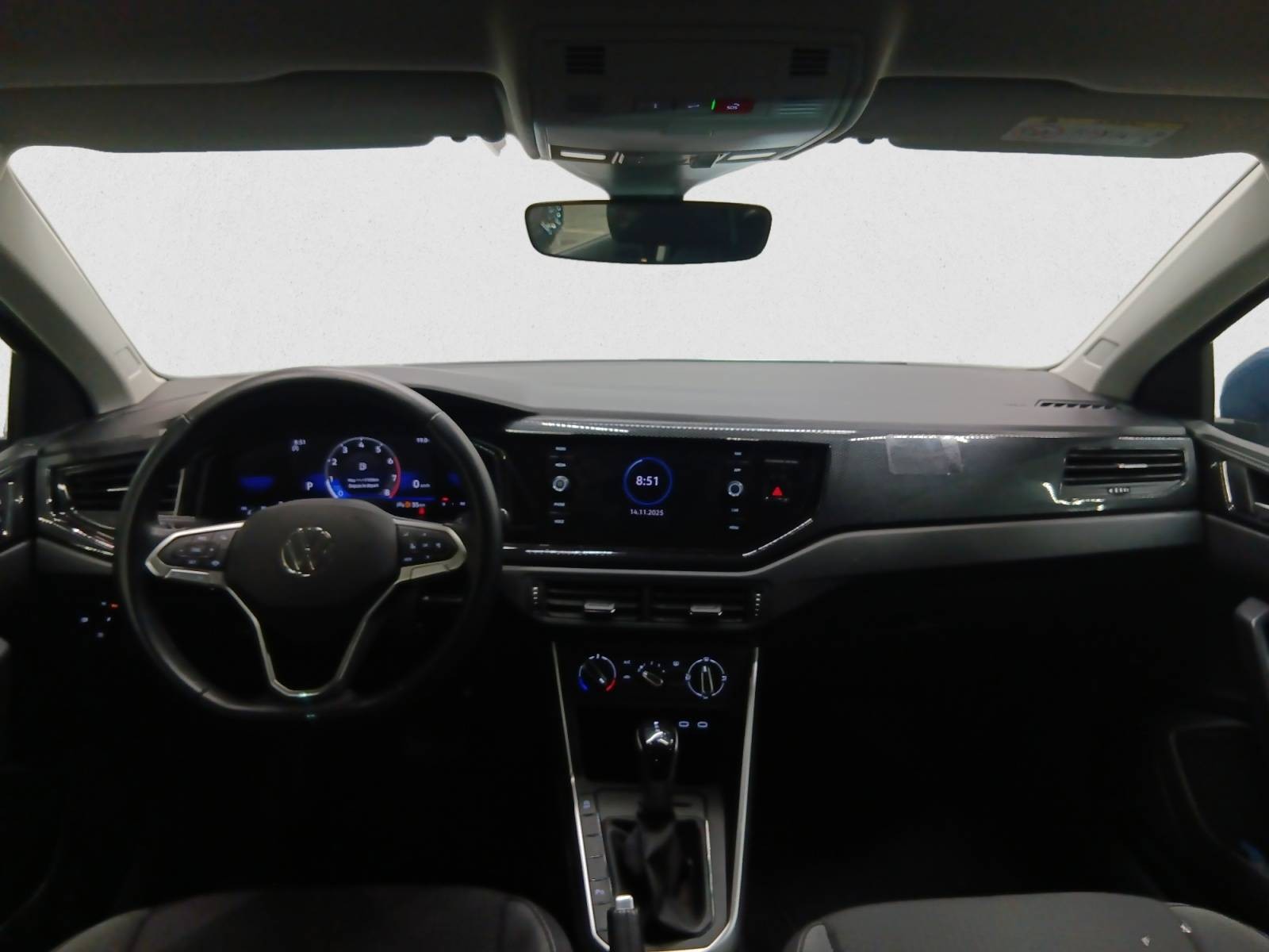 VOLKSWAGEN - POLO - #842755 - 9