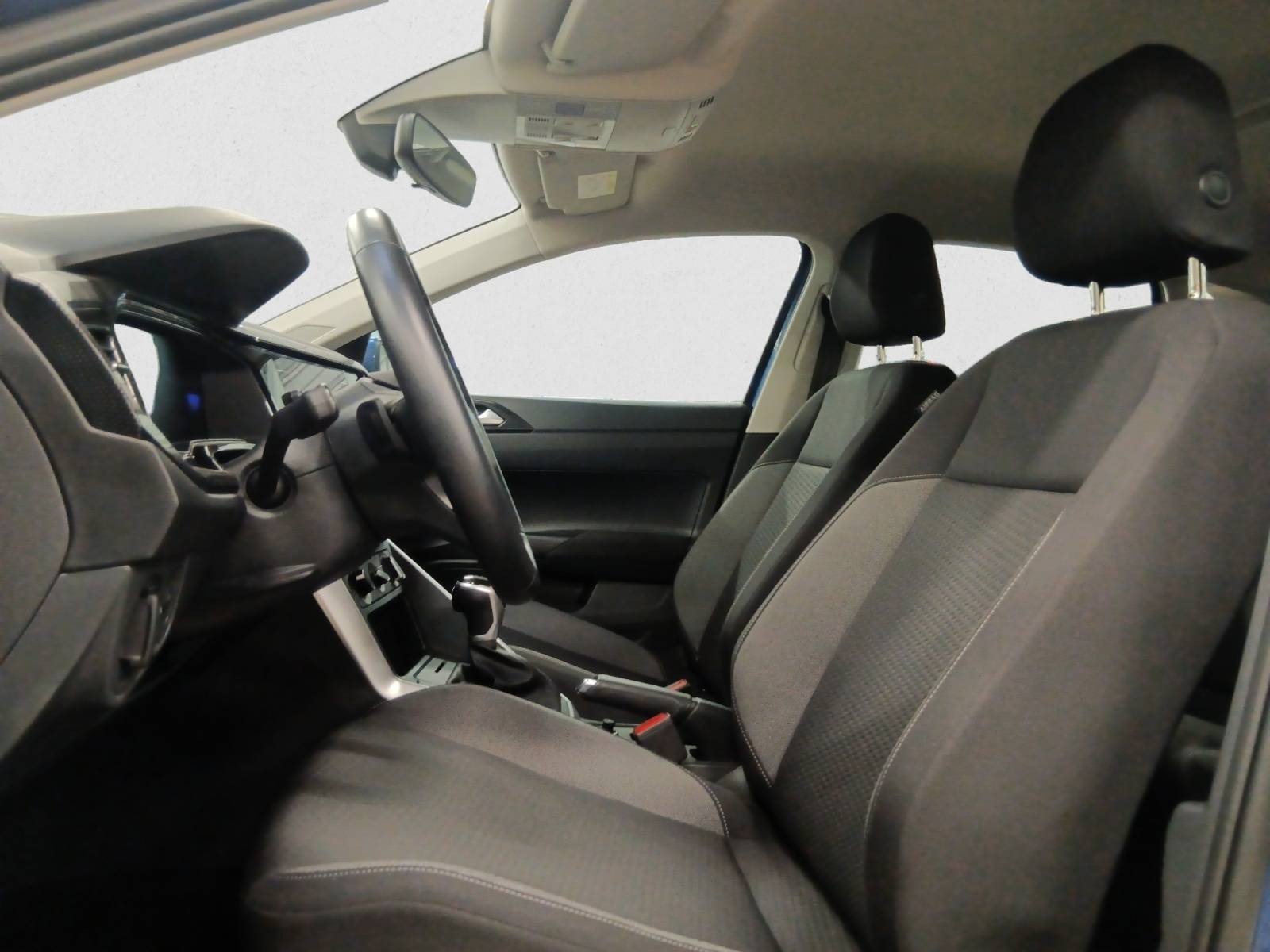 VOLKSWAGEN - POLO - #842755 - 8