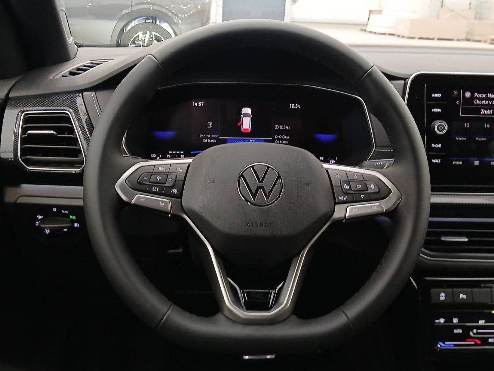 VOLKSWAGEN - T-CROSS - #735333 - 10