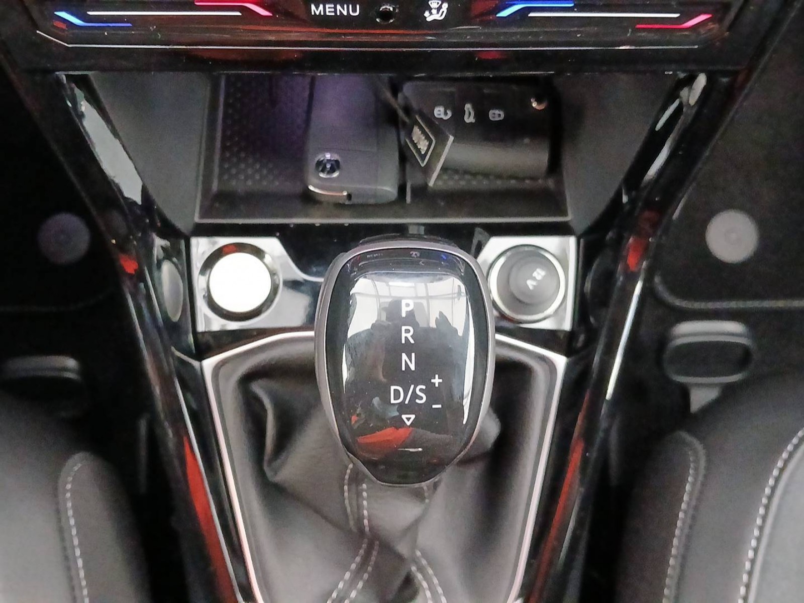 VOLKSWAGEN - T-CROSS - #735328 - 13