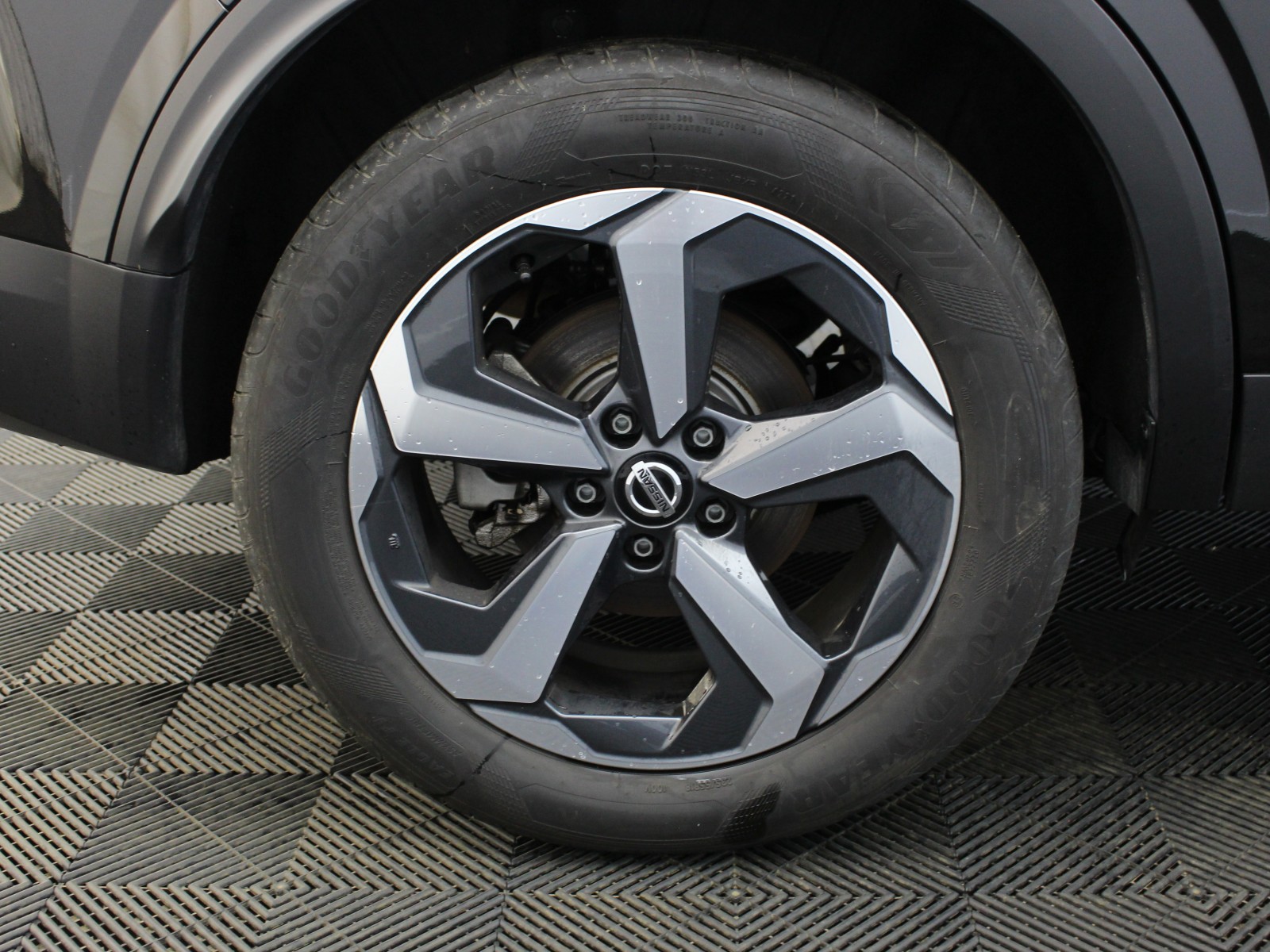 NISSAN - QASHQAI NOUVEAU - #175102 - 14