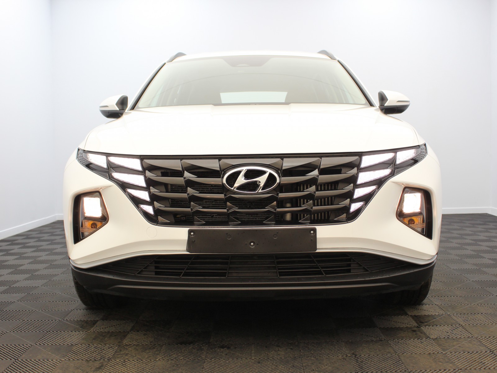 HYUNDAI - TUCSON - #177045 - 4