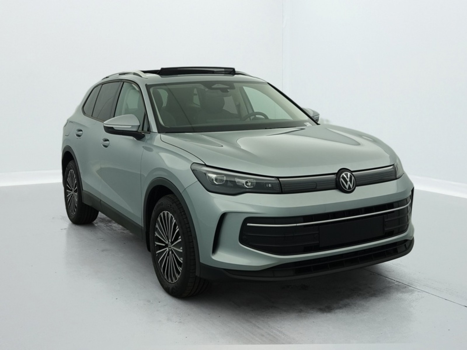 VOLKSWAGEN - TIGUAN NOUVEAU - #844875 - 1