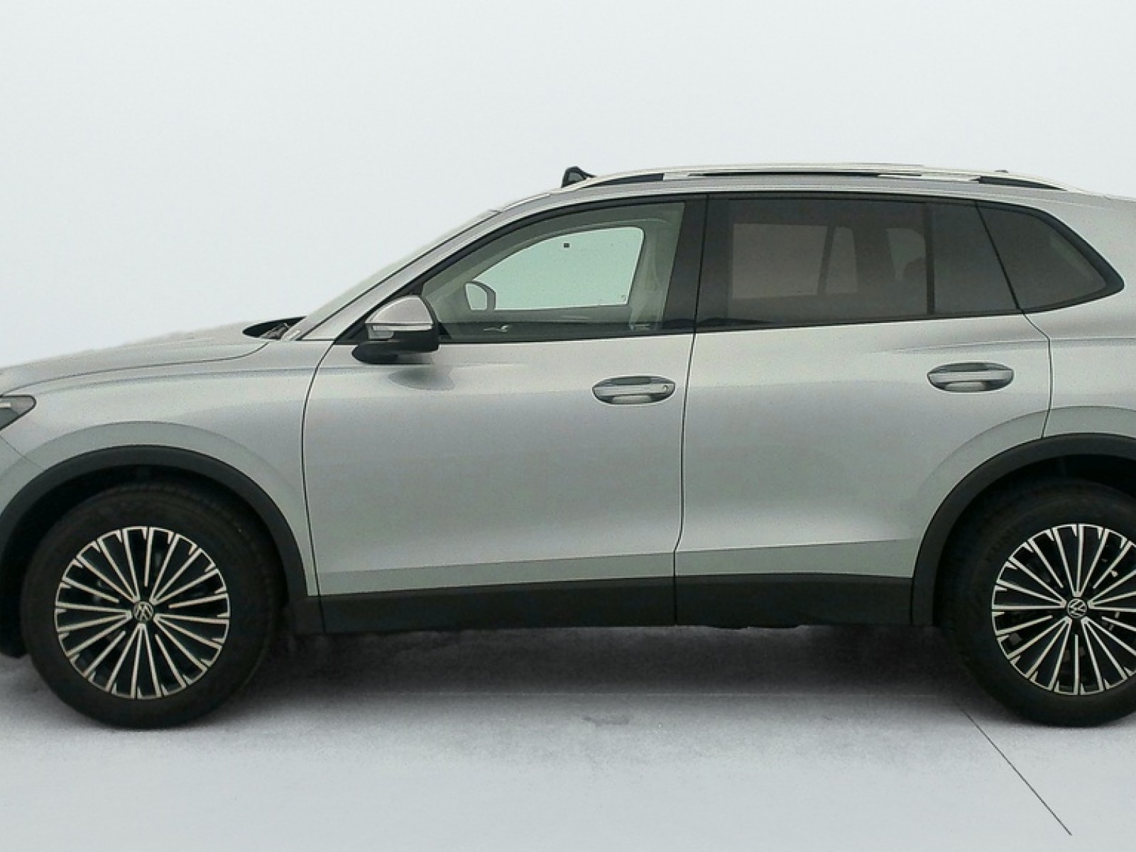 VOLKSWAGEN - TIGUAN NOUVEAU - #844875 - 6