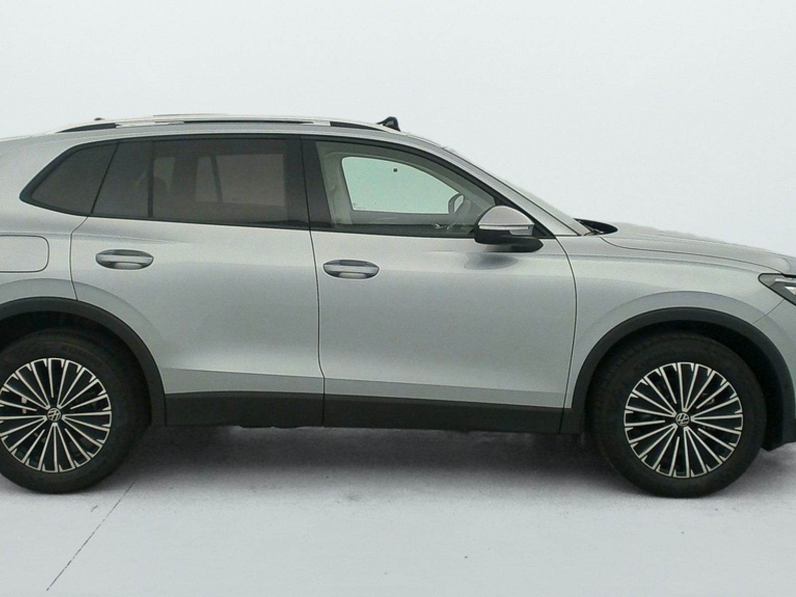 VOLKSWAGEN - TIGUAN NOUVEAU - #844875 - 15