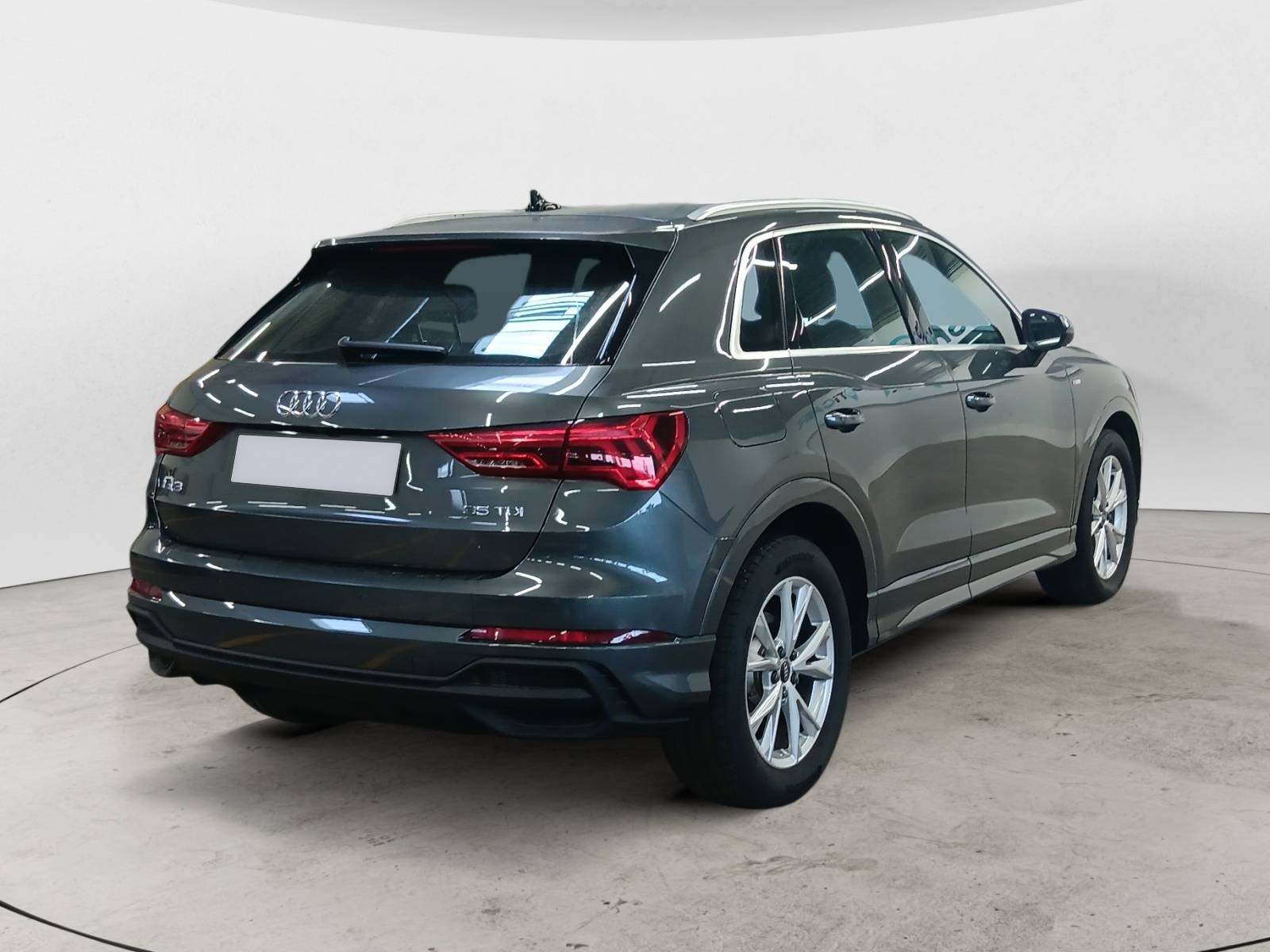 AUDI - Q3 - #848167 - 3