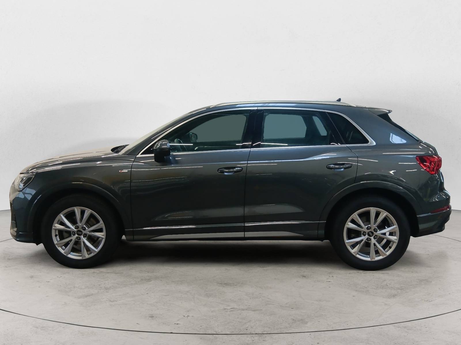 AUDI - Q3 - #848167 - 16