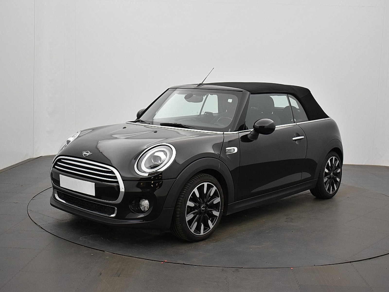 MINI - CABRIOLET F57 LCI - #181988 - 0