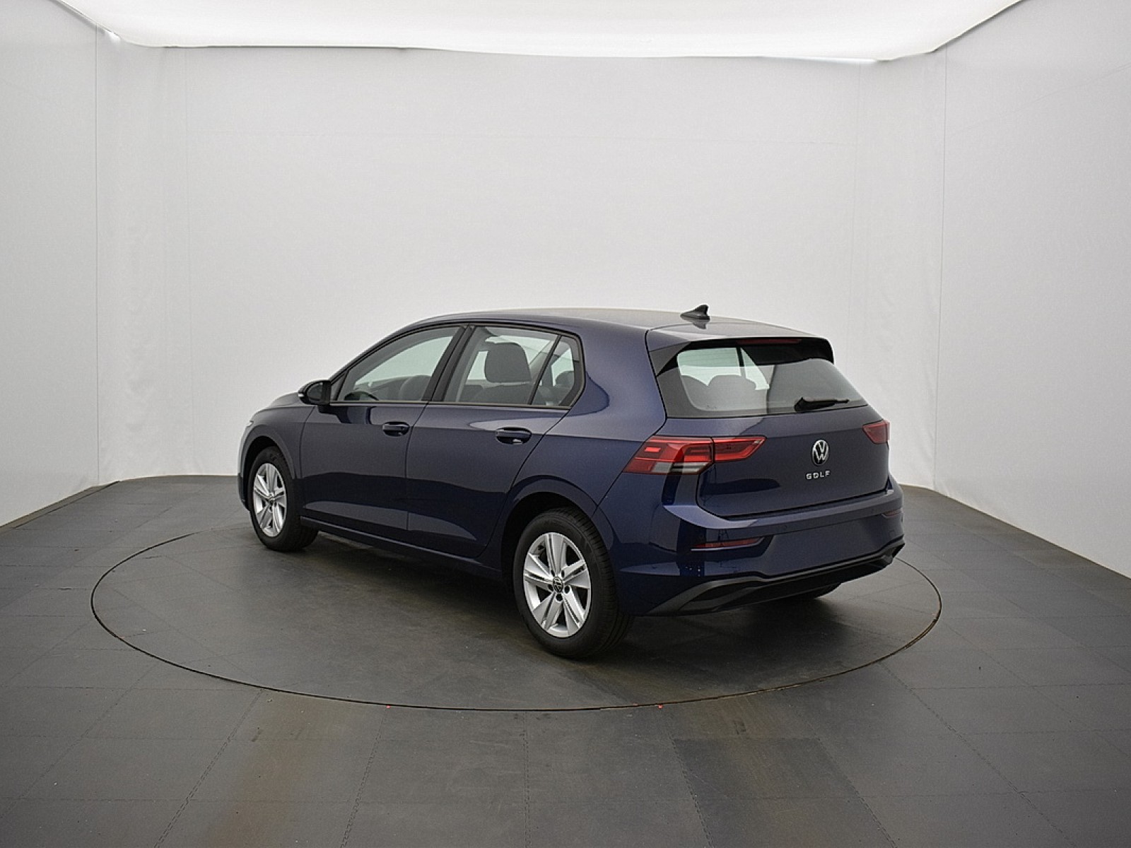 VOLKSWAGEN - GOLF - #181785 - 2
