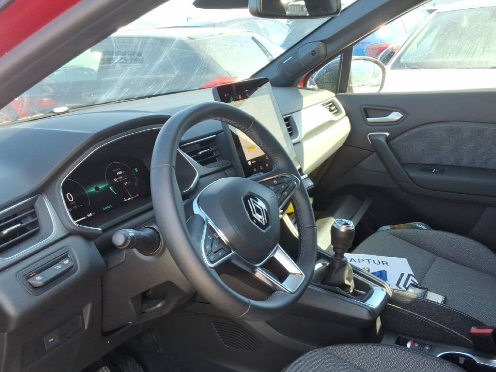 RENAULT - CAPTUR - #846811 - 4