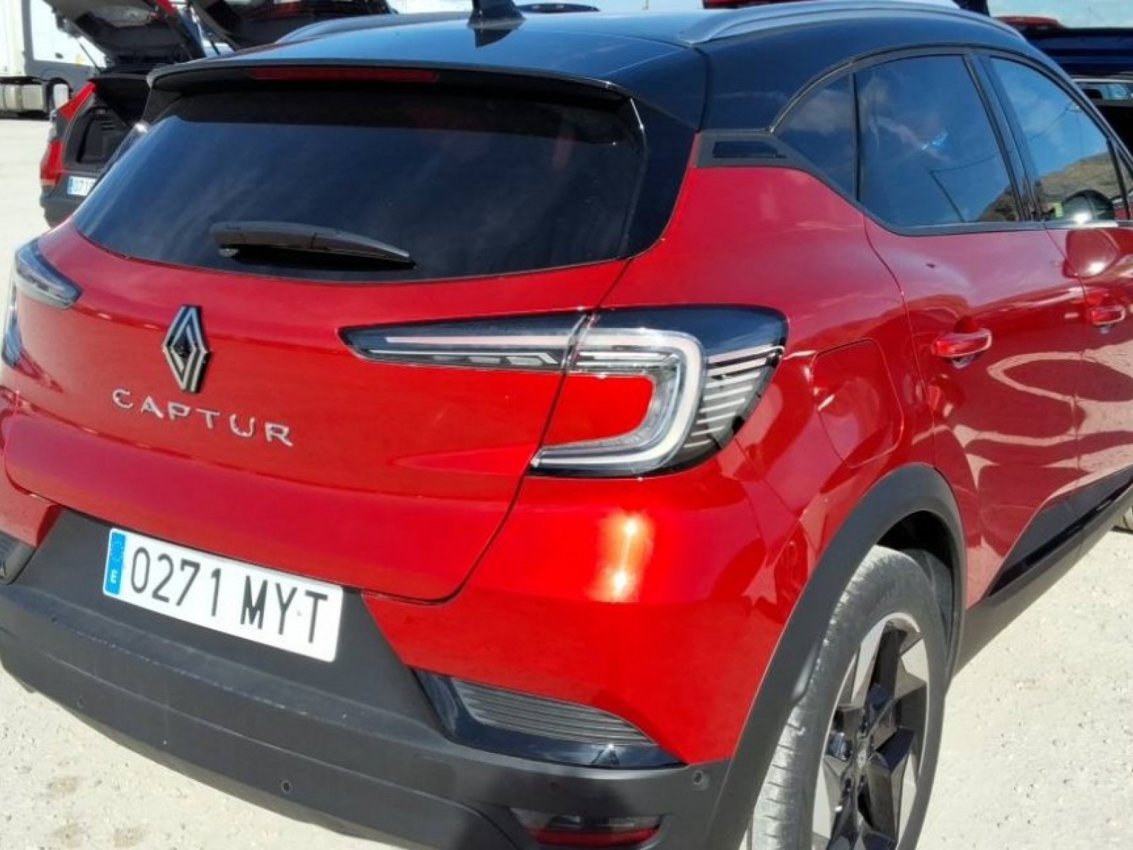 RENAULT - CAPTUR - #846811 - 8