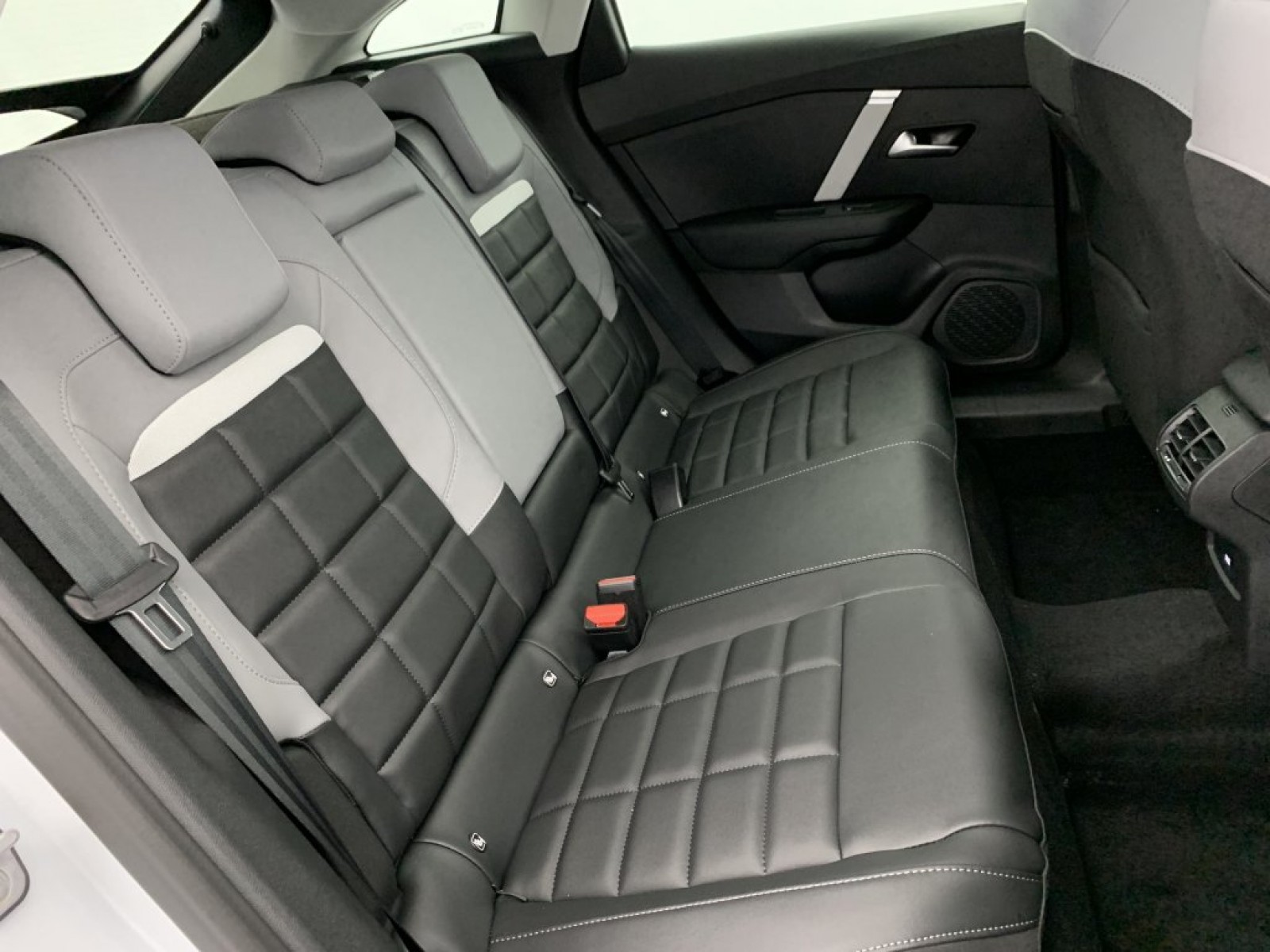 CITROEN - C4 - #850133 - 9